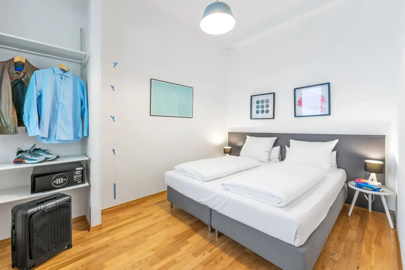 Bright & Modern 1-Bedroom Apartment with Balcony — photo 2