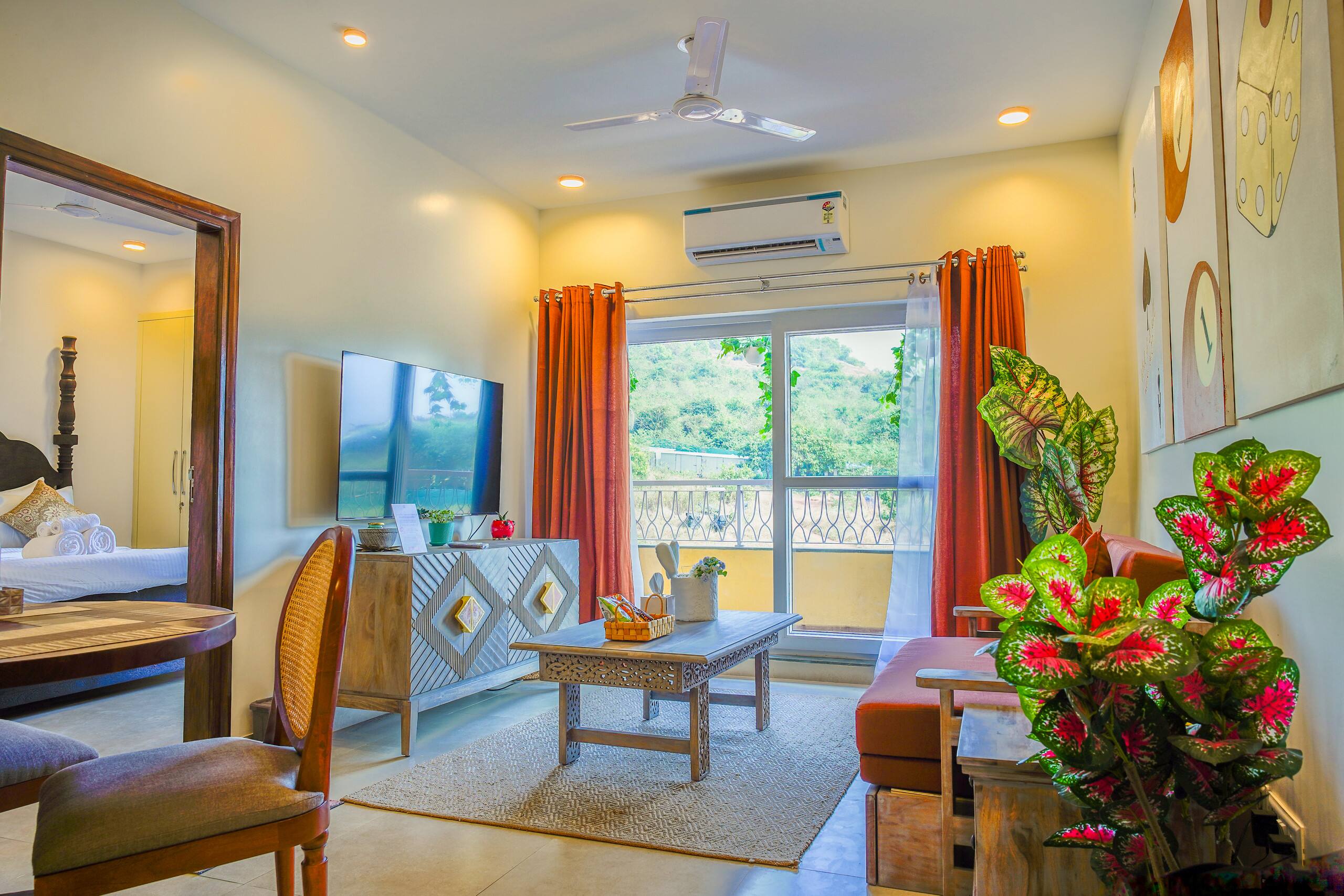 Cozy 2-BHK Aprt W/ Kitchen & Balcony-Near Candolim 12