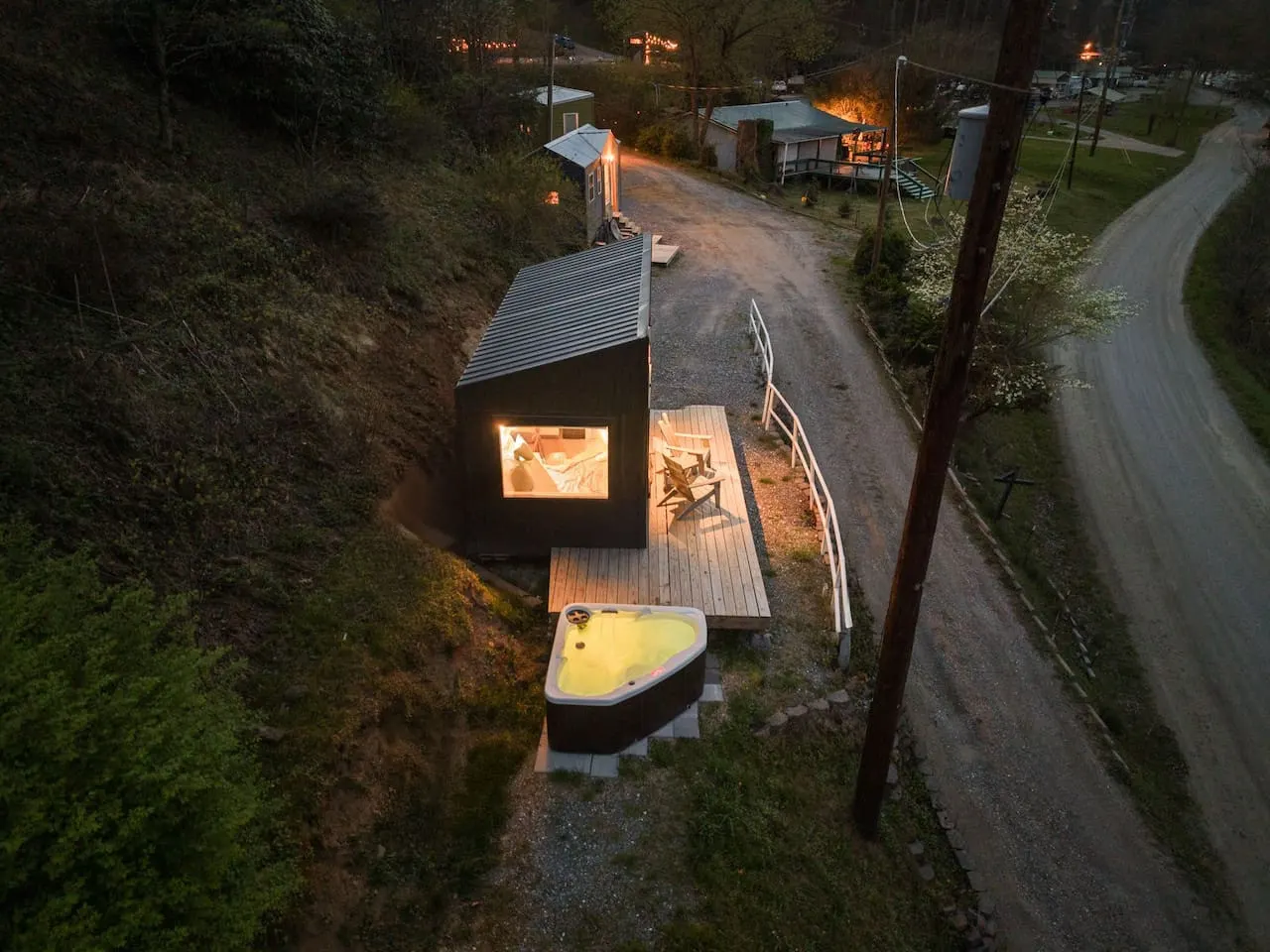 The Kimble | Hot Tub with River & Smoky Views
