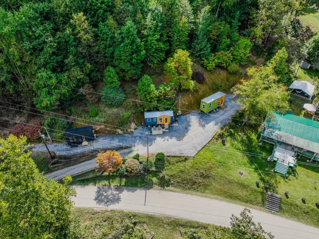 The Kimble Hot Tub with River & Smoky Views 19