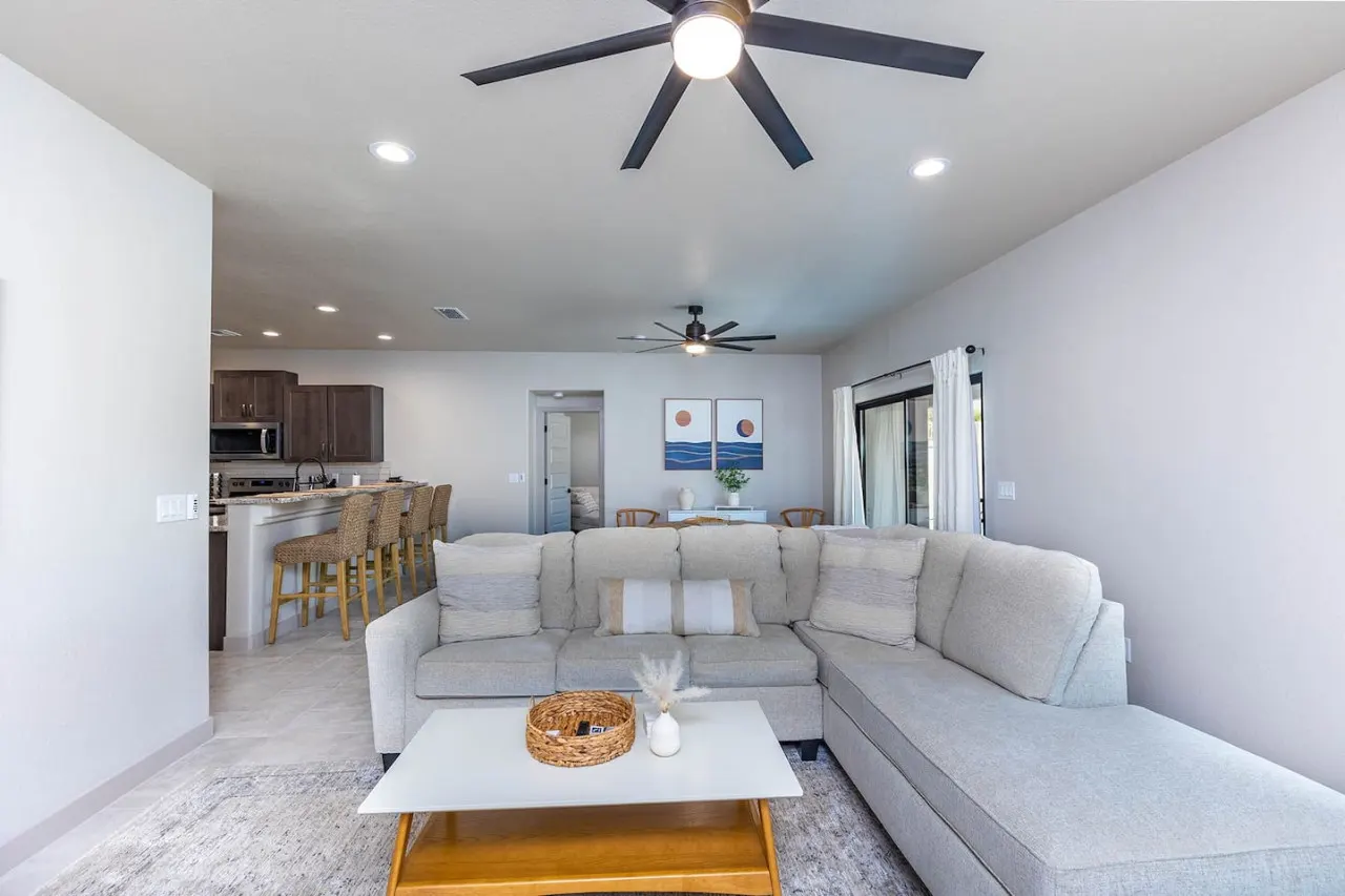 Havasu Parkview - Pool, Spa, Firepits, New Build 15
