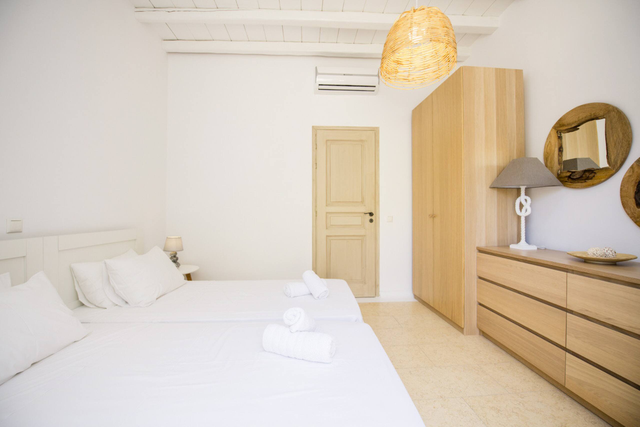 Mykonos Cycladic House 22