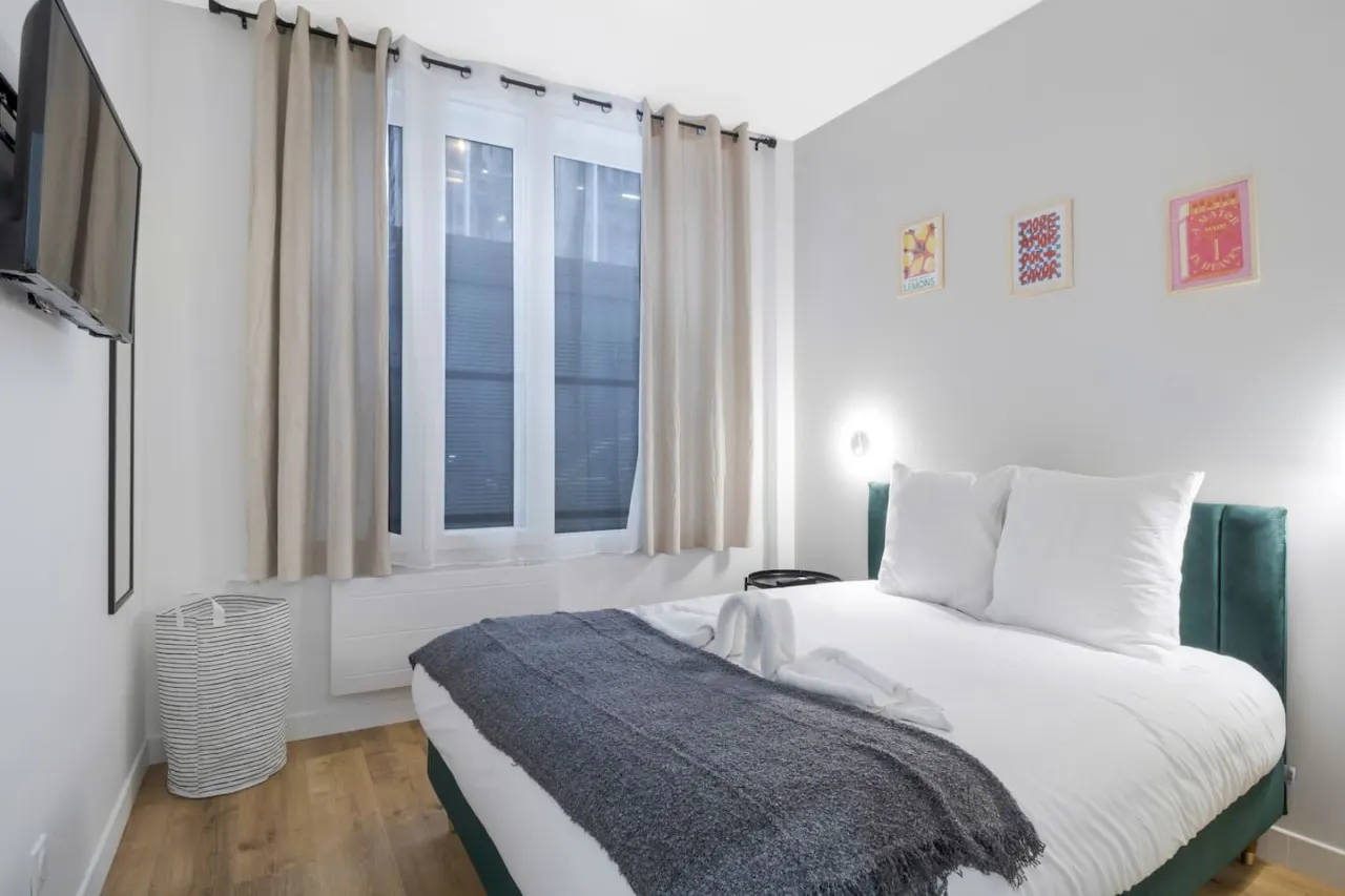 Appart 4pers #1 Bedroom # Pigalle # Paris 9 9