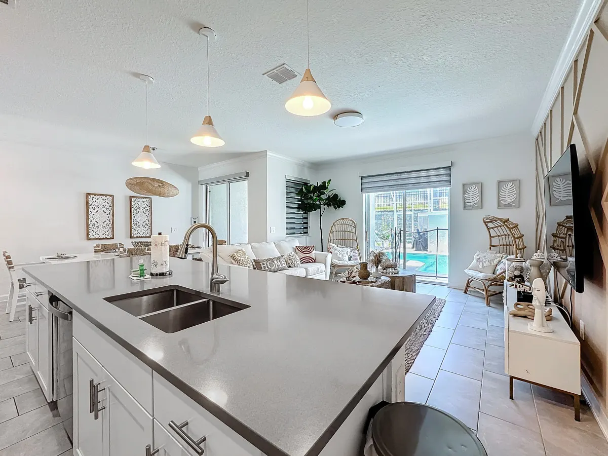 Modern 4-Bedroom Townhouse in Champions Gate – Access to Oasis Club Resort! 12