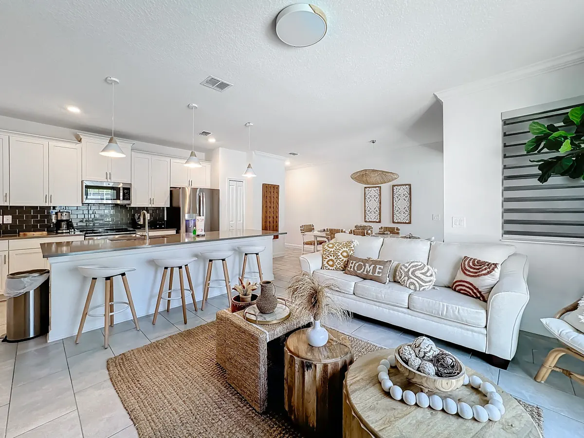 Modern 4-Bedroom Townhouse in Champions Gate – Access to Oasis Club Resort! 17