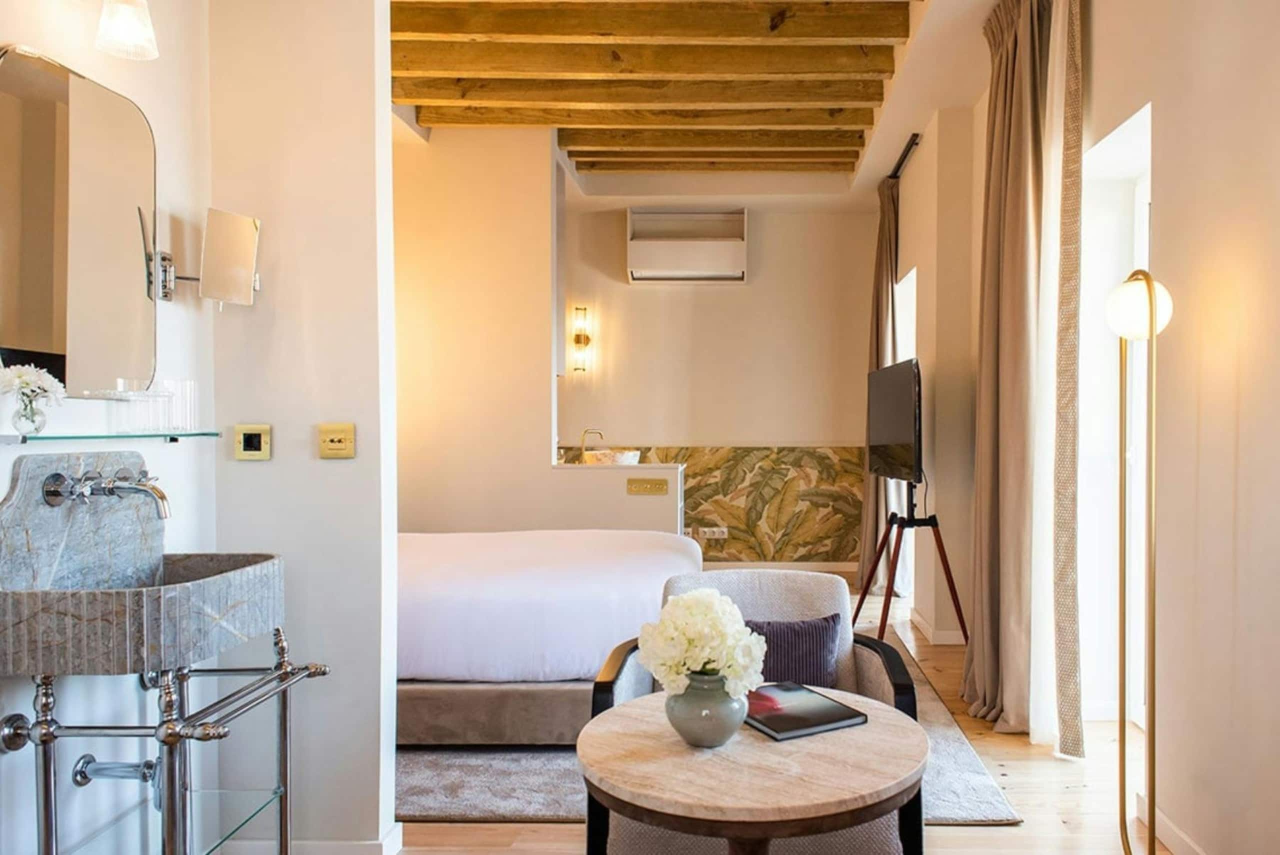 Villa Dorothea, Premium room with view 15