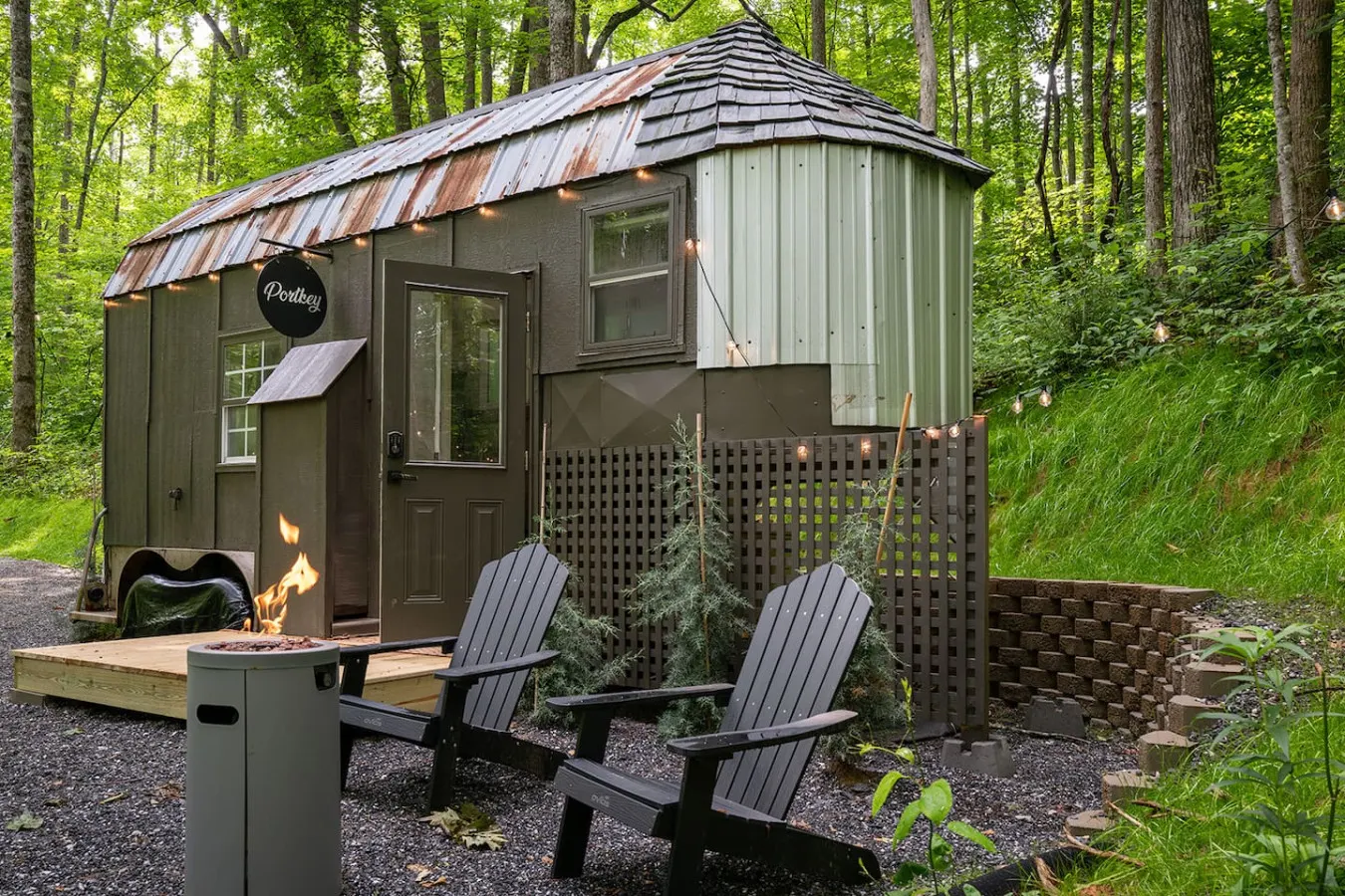 Magical Harry Potter Themed | Hot Tub & Fire Pit