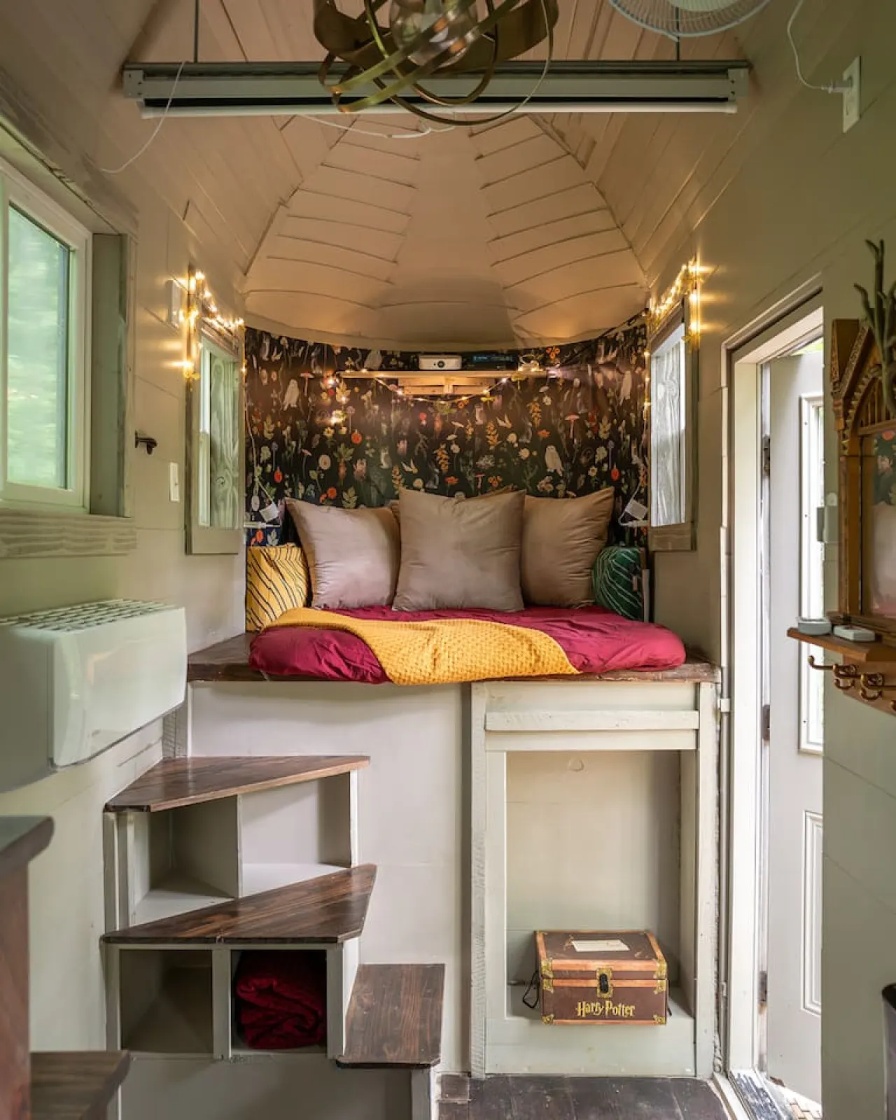 Magical Harry Potter Themed Hot Tub & Fire Pit 9