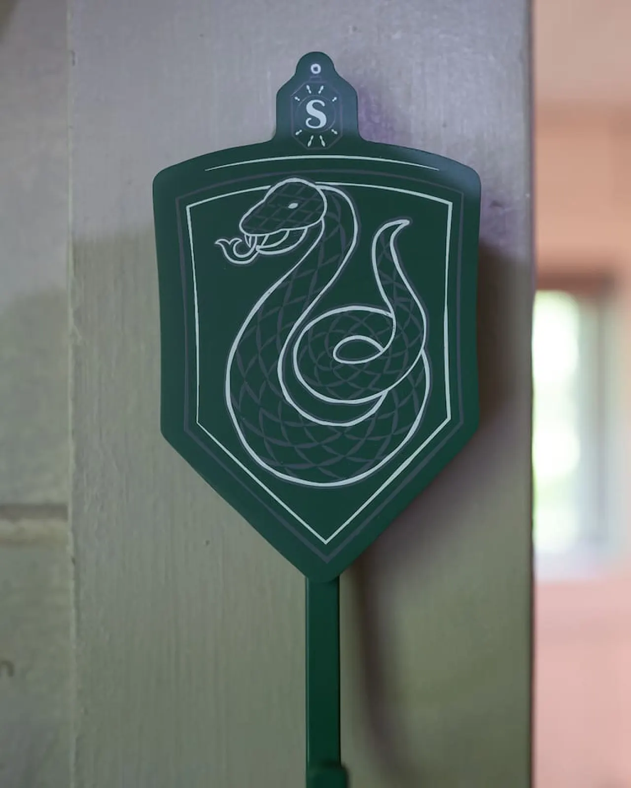 Magical Harry Potter Themed Hot Tub & Fire Pit 14