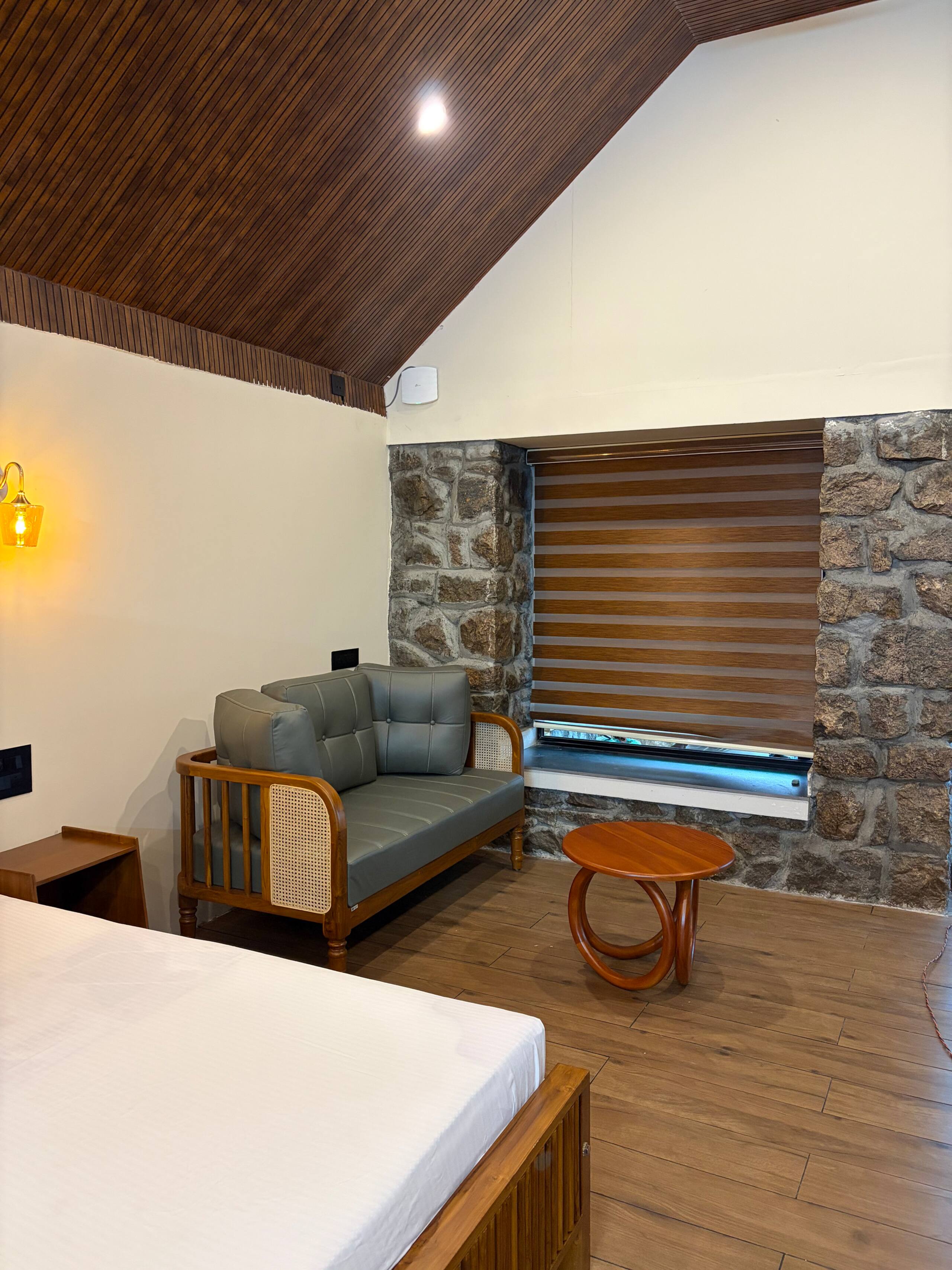 Private 1 Bedroom Villa @Thumpayil Tea Plantation 2