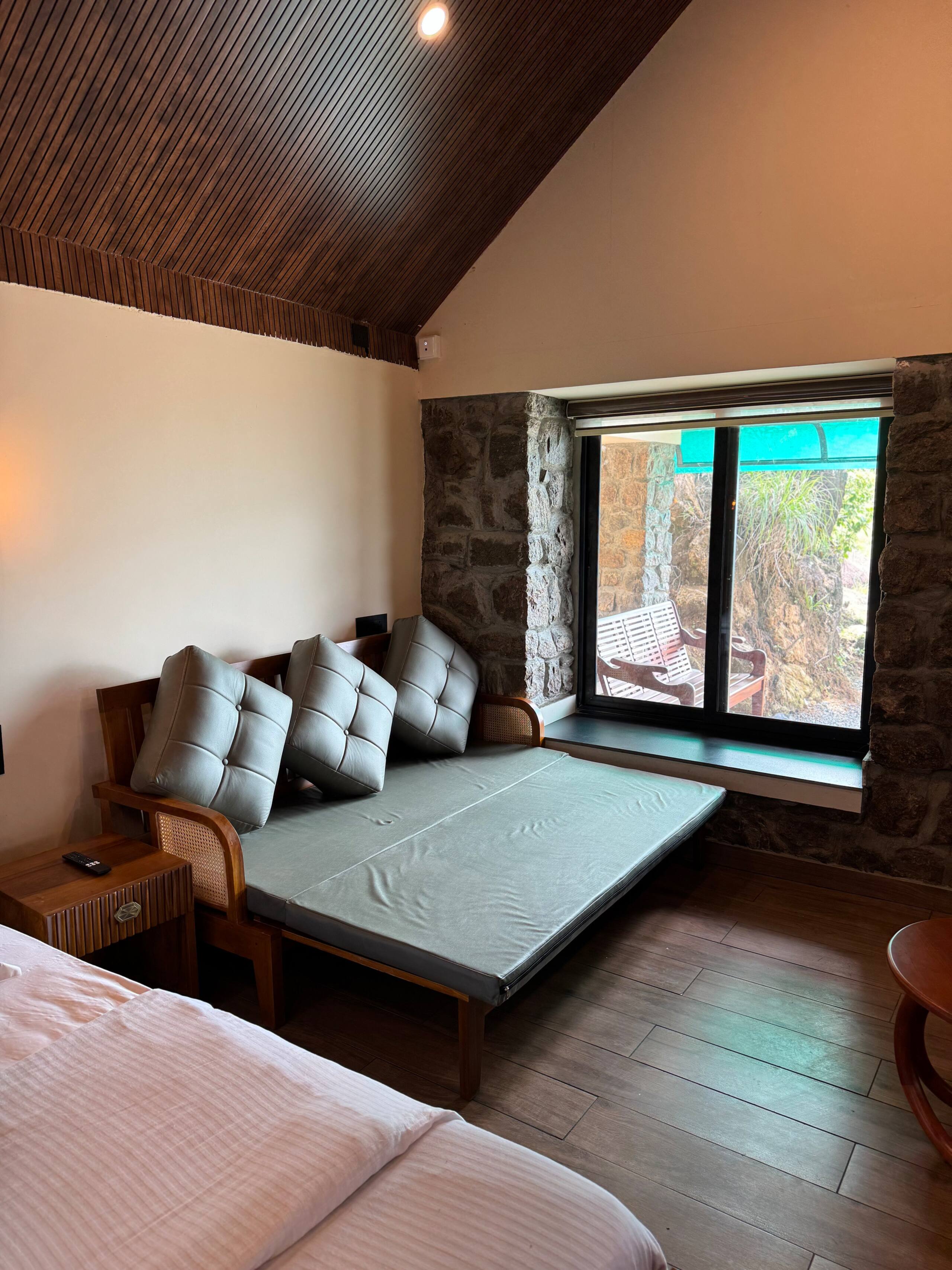 Private 1 Bedroom Villa @Thumpayil Tea Plantation 10