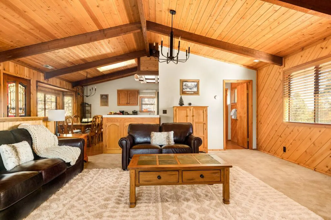 Majestic Mountain Oasis & Hot Tub 10