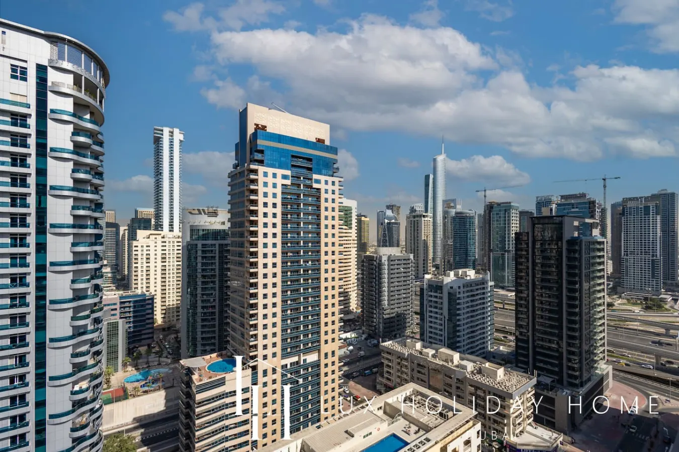 LUX The Dubai Marina Skyline Suite 2 11