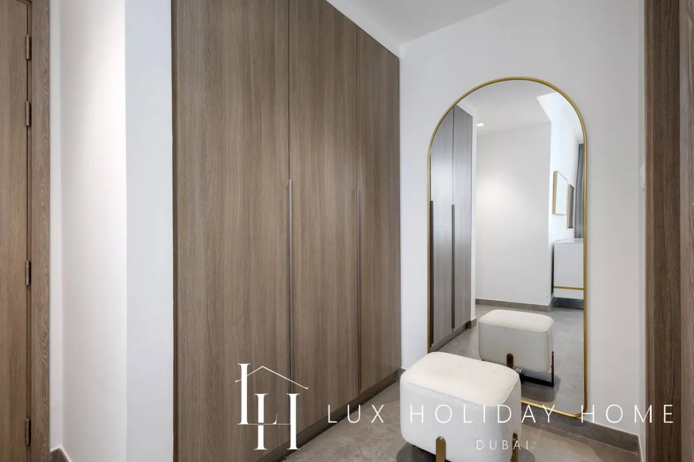 LUX The Dubai Marina Skyline Suite 2 17