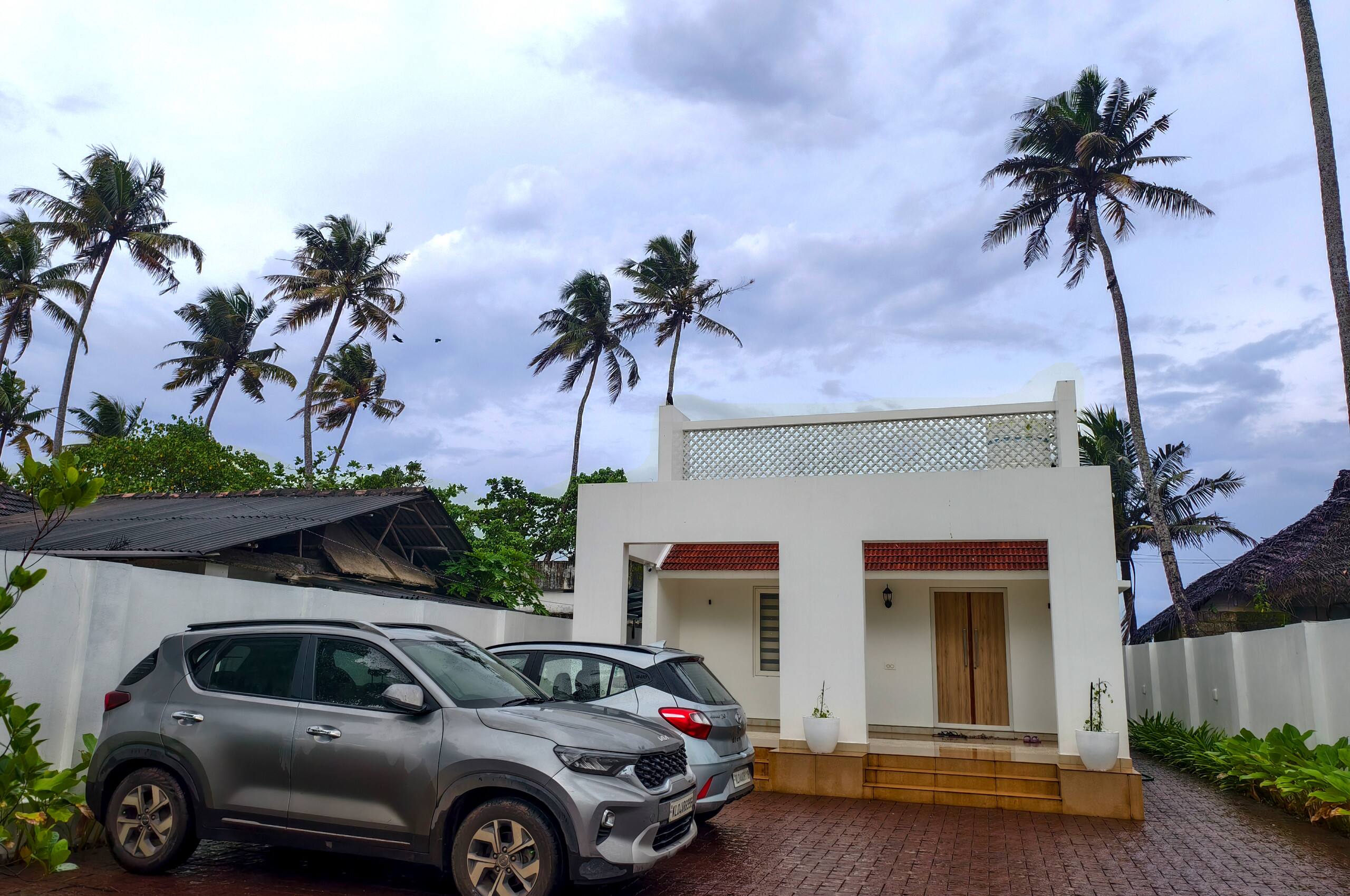 Frame - Entire Beach facing Villa 21