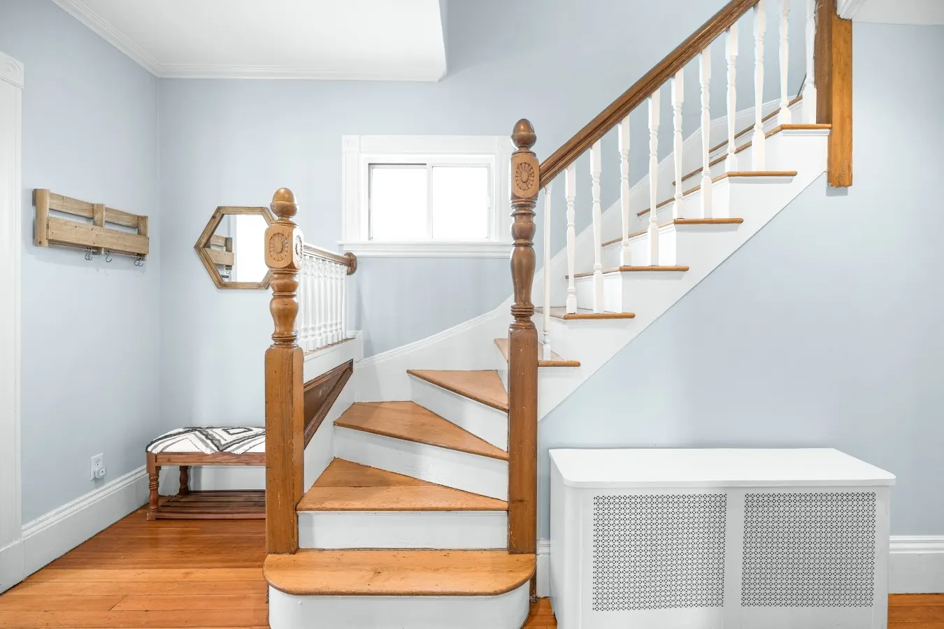 5BR Near Boston with Parking & Pets Welcome 11