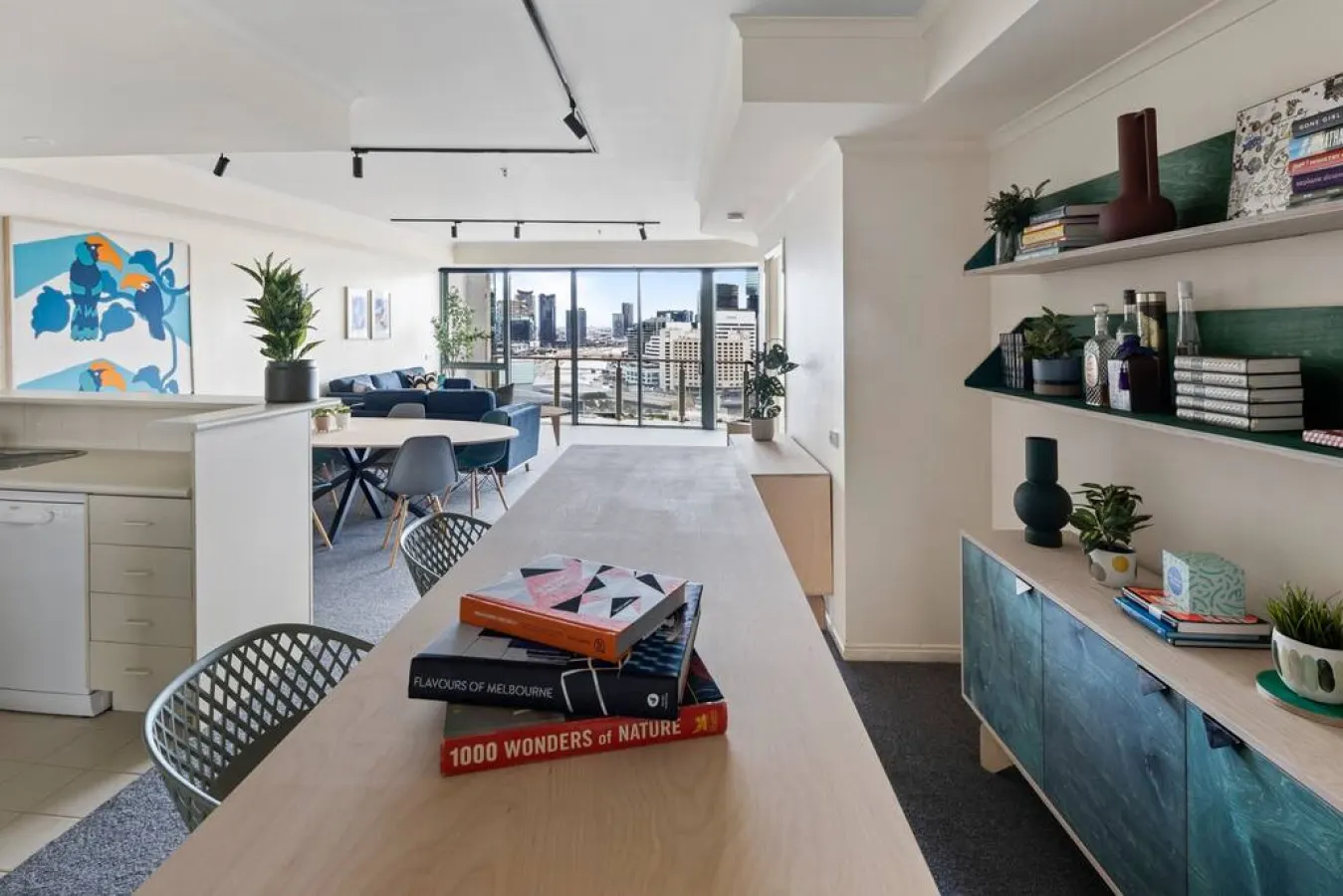 Eve 3 Bed, 2 Bath, Penthouse Style Apartment 10