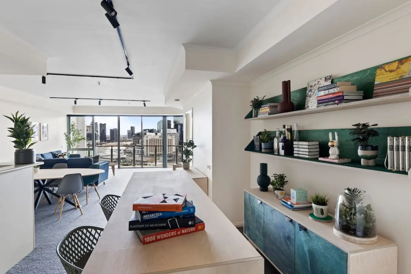 Eve 3 Bed, 2 Bath, Penthouse Style Apartment 4