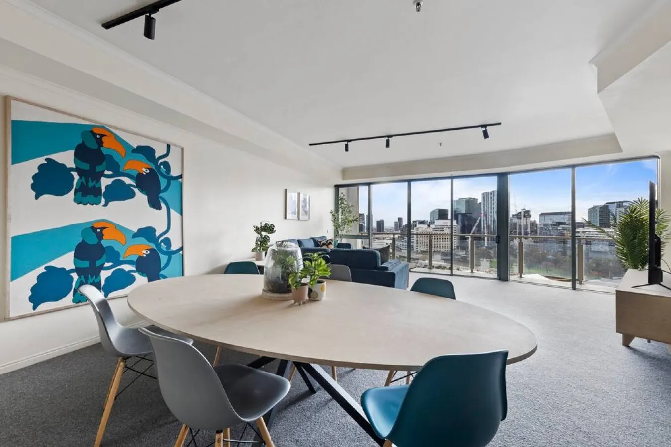Eve 3 Bed, 2 Bath, Penthouse Style Apartment 6