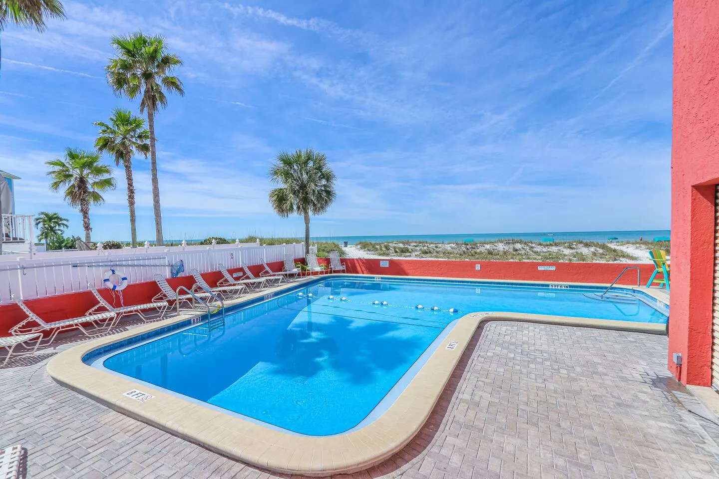 Treasure Island Oceanfront Condo King & Balcony 20