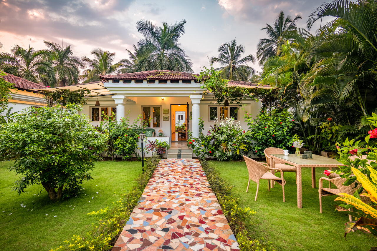 Villa Anand\nAt Luisa by the sea 18