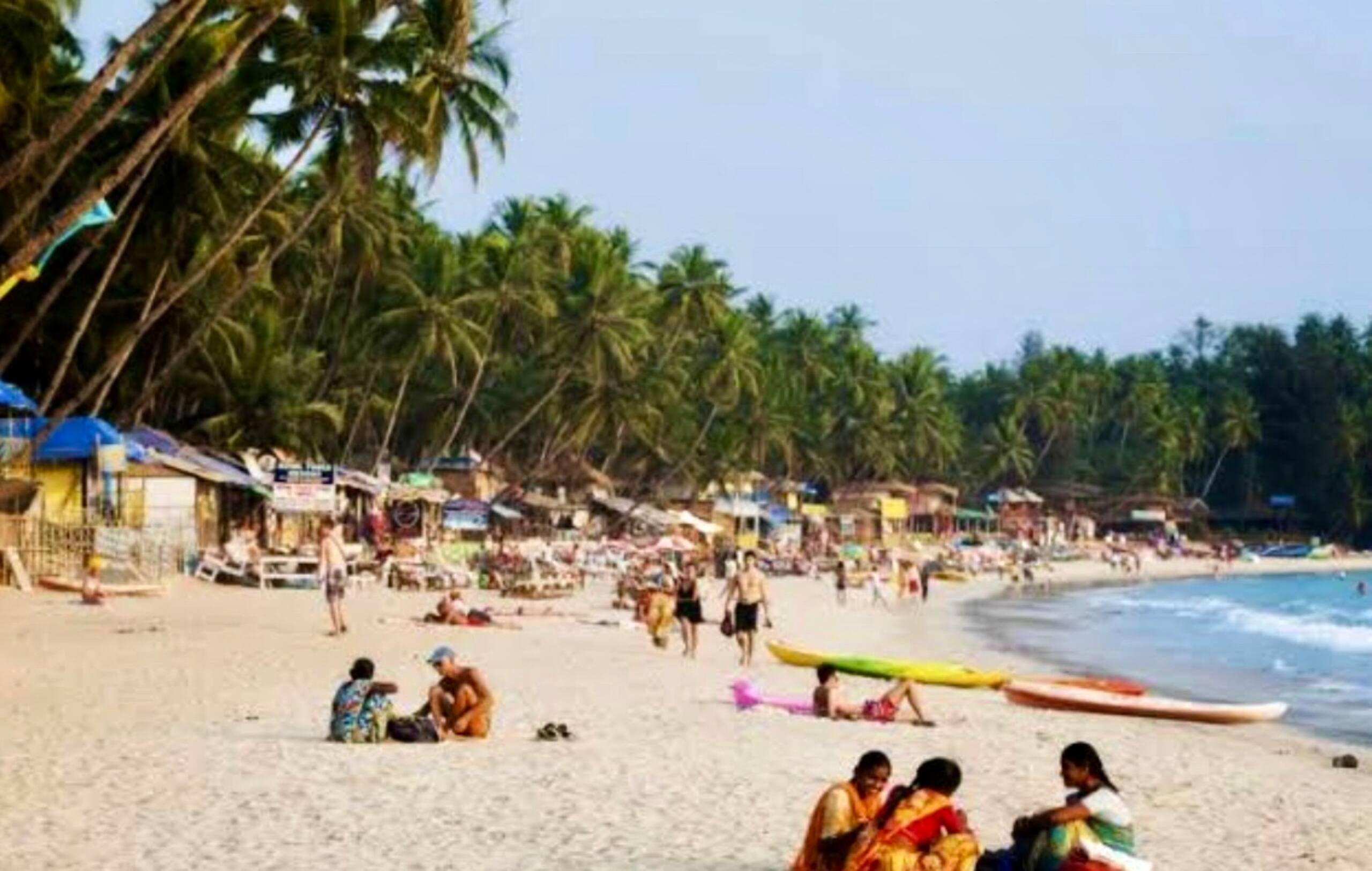 The Cider Goa A | 2BHK Sleeps8 | FullyAC Beach3min 37