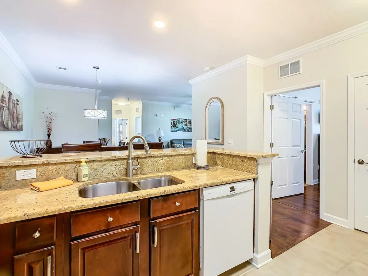 Stylish 3BR Near Disney 13