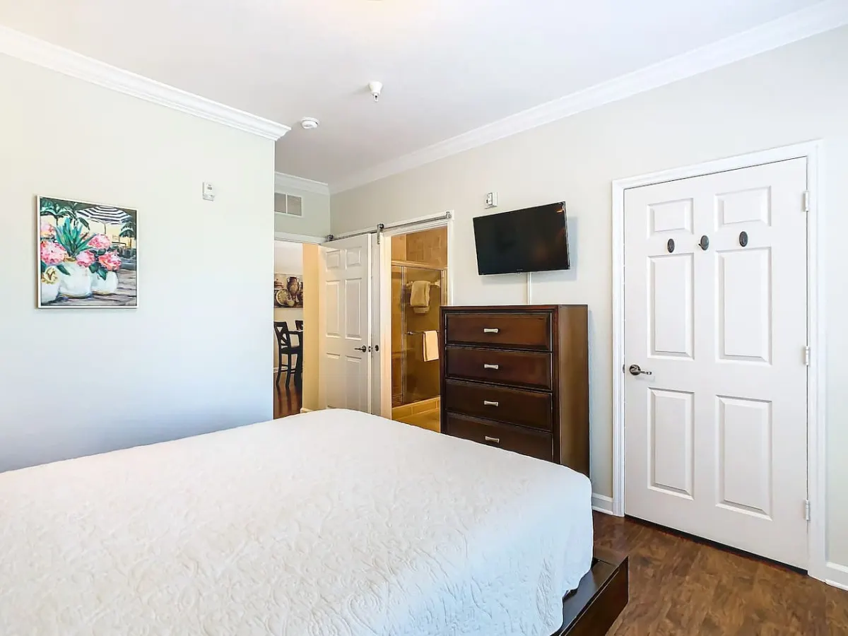 Stylish 3BR Near Disney 19