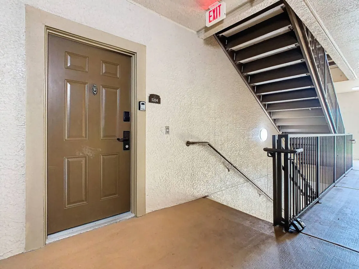 Stylish 3BR Near Disney 7