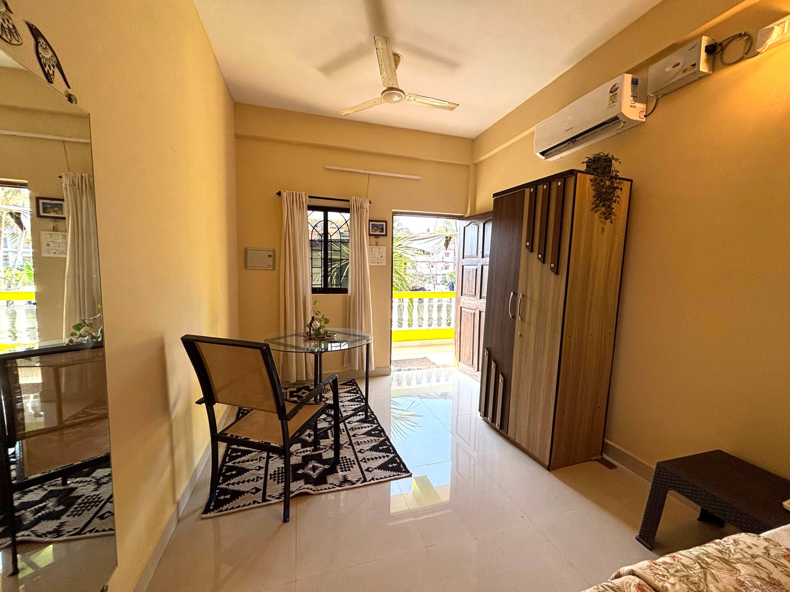 Coco • A/C Apartment w/ Balcony | Monthly Deals 10