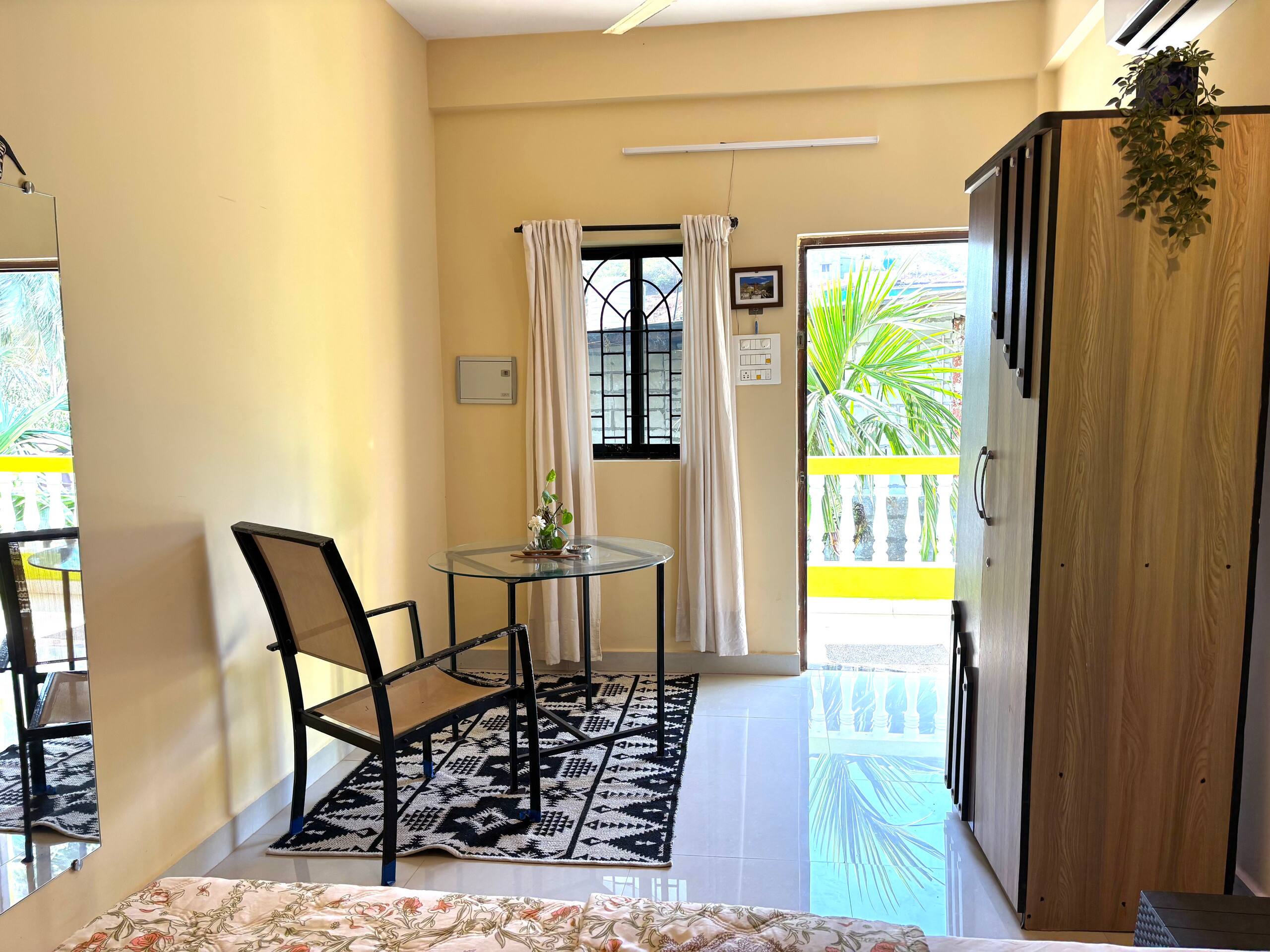 Coco • A/C Apartment w/ Balcony | Monthly Deals 11