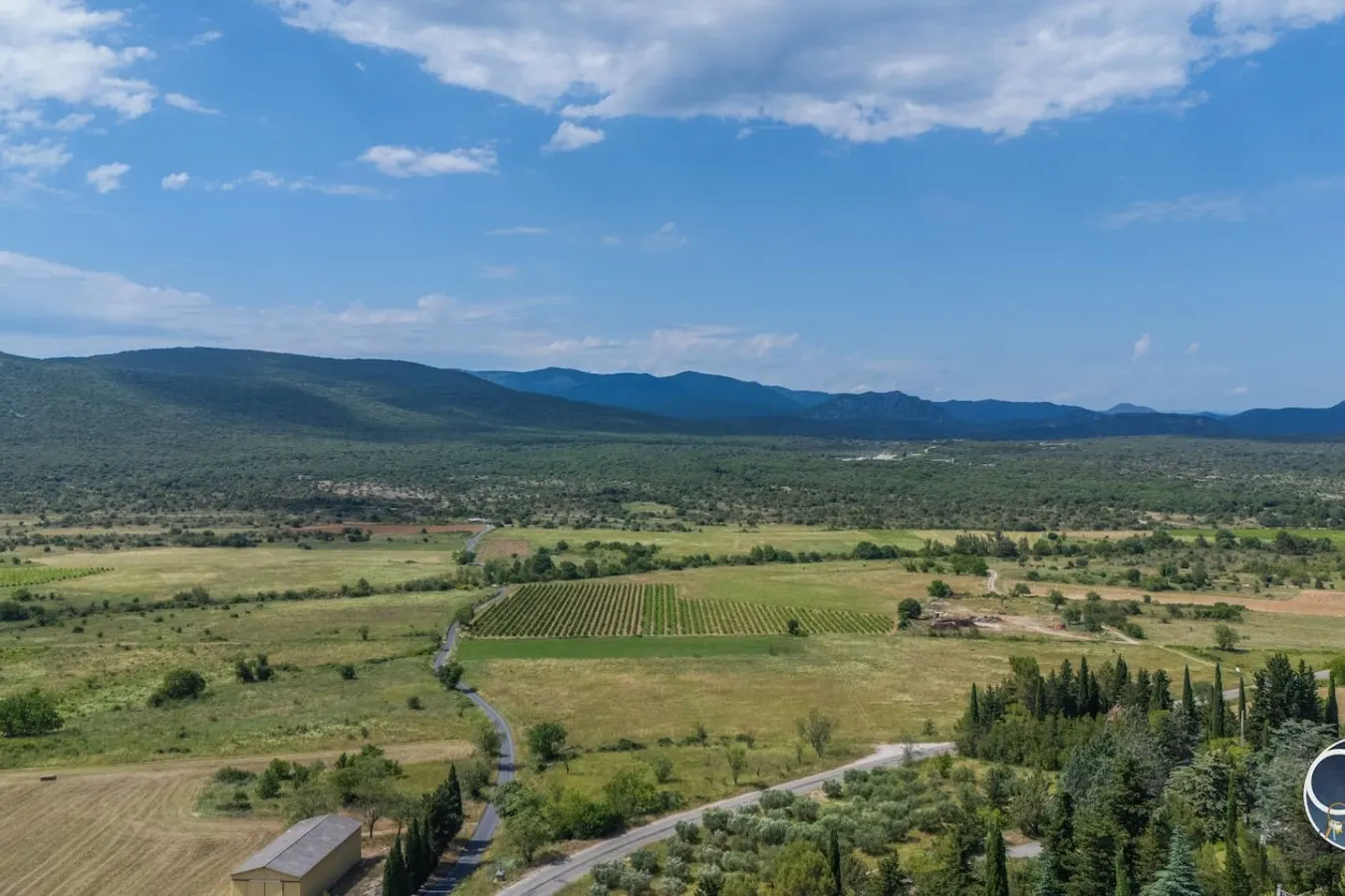 Belle villa climatisée, piscine et terrain clôturé 11