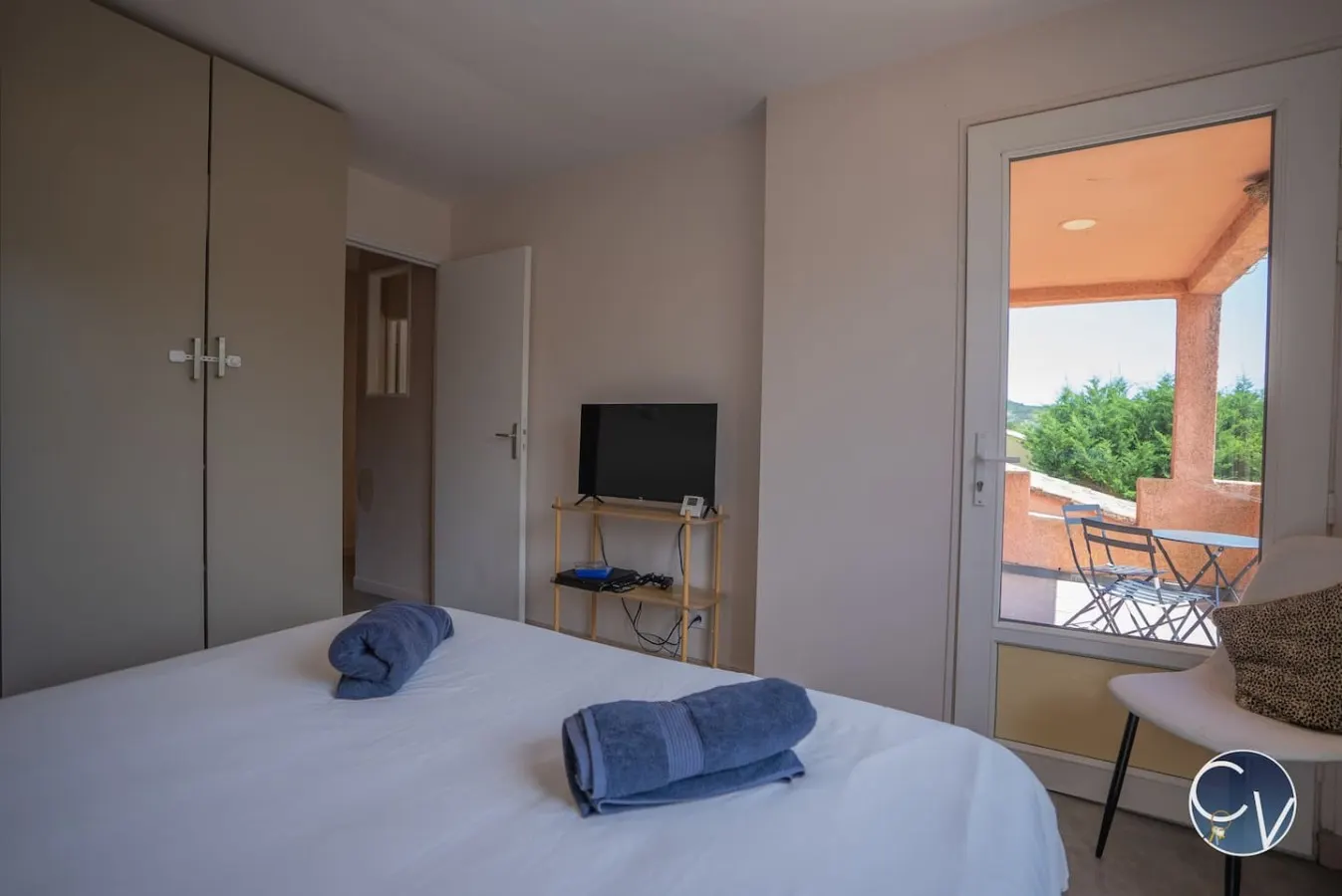 Belle villa climatisée, piscine et terrain clôturé 16