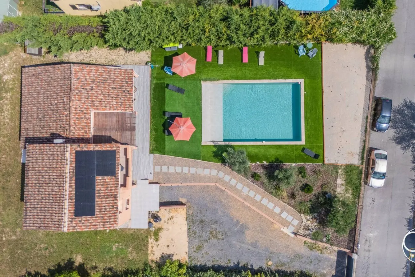 Belle villa climatisée, piscine et terrain clôturé — photo 3