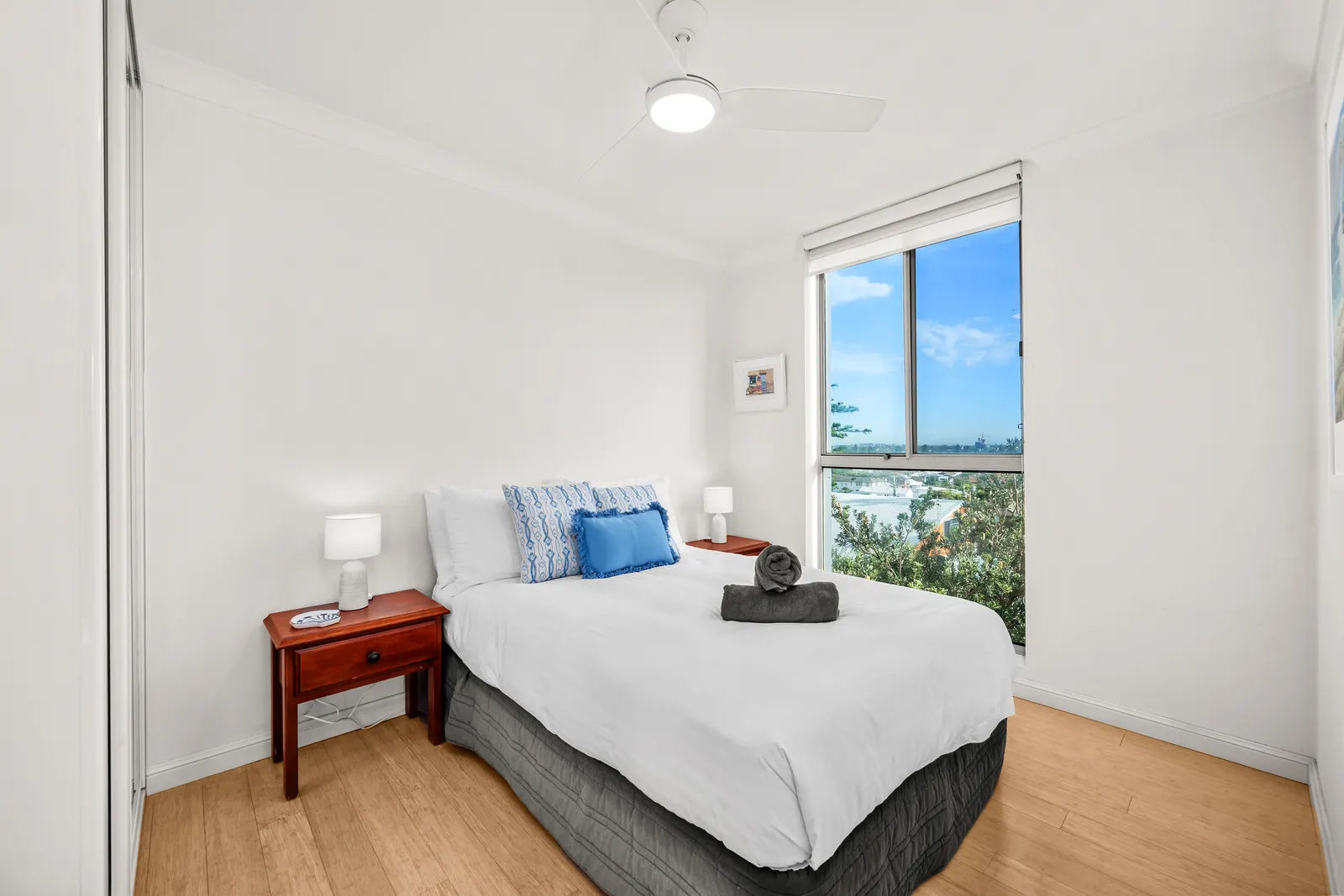 Drift Ocean Views Absolute Beachfront 10