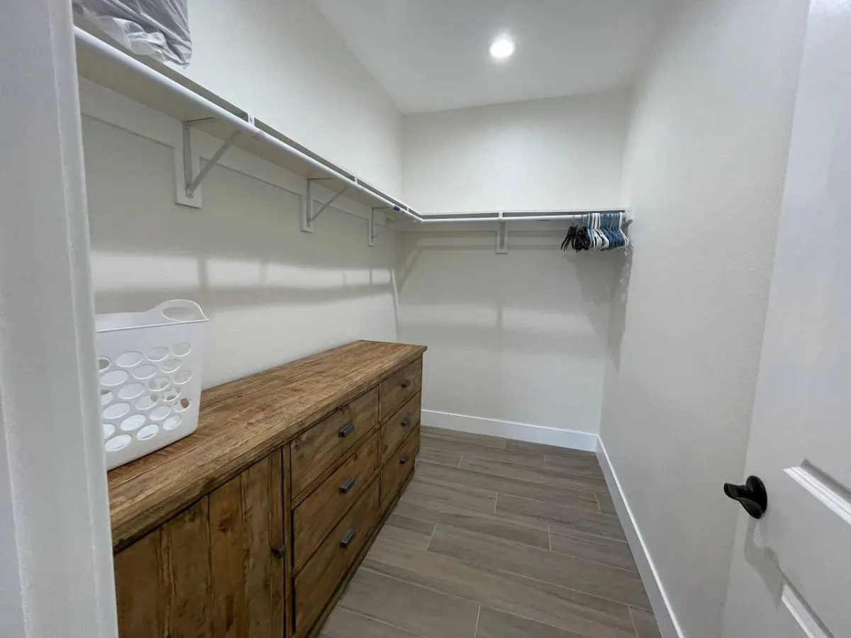MidTerm Rental 3Miles To Disney 1.5Mile To UCI 17