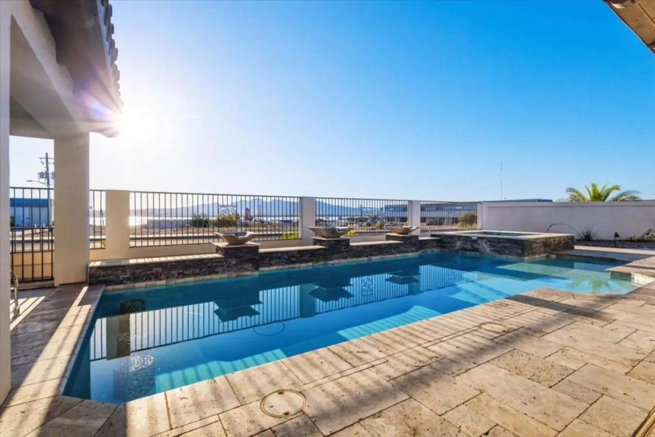 Luxury Cardinal Retreat - Pool, Spa, BBQ, Garage 6