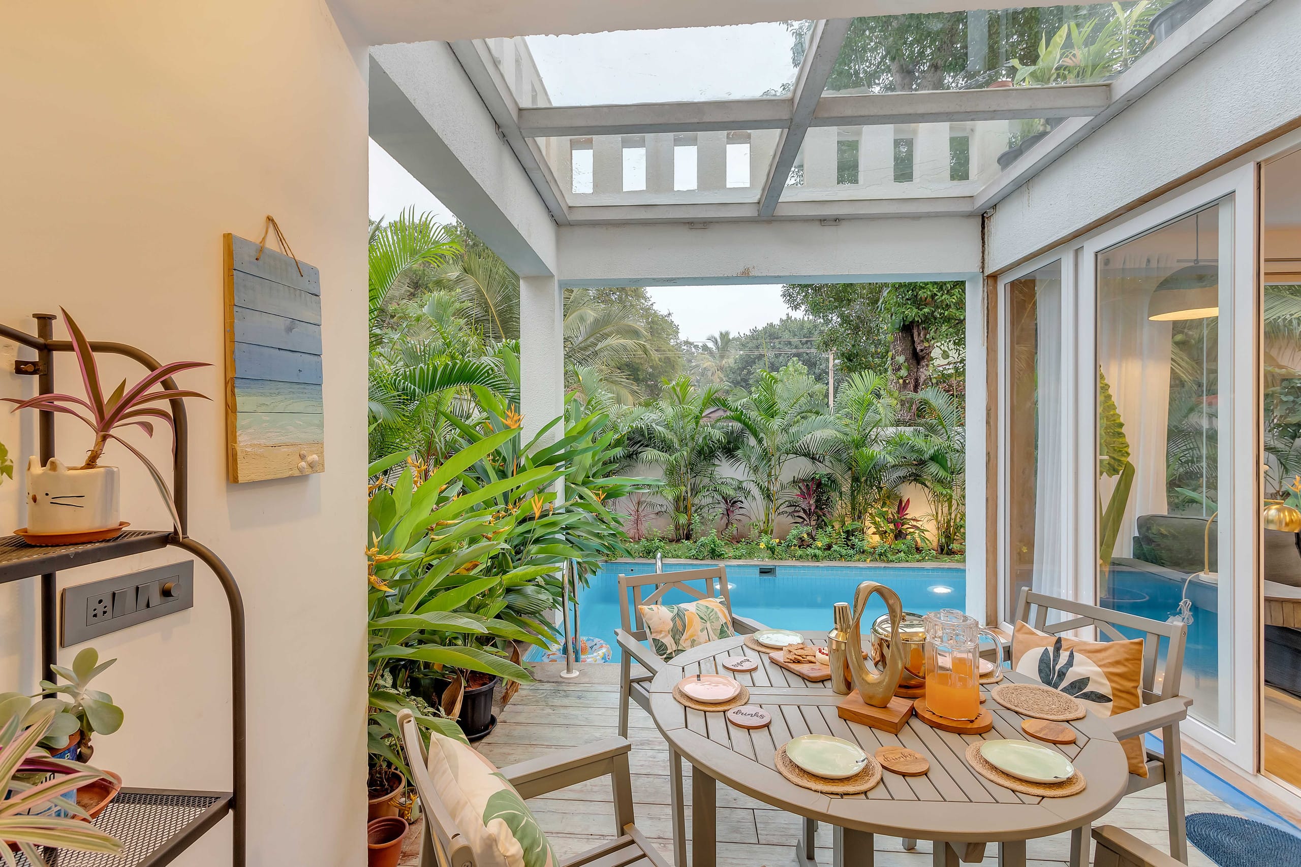 Flores: 3BHK Pvt Pool- Nr Ozran Beach w/Caretaker 37