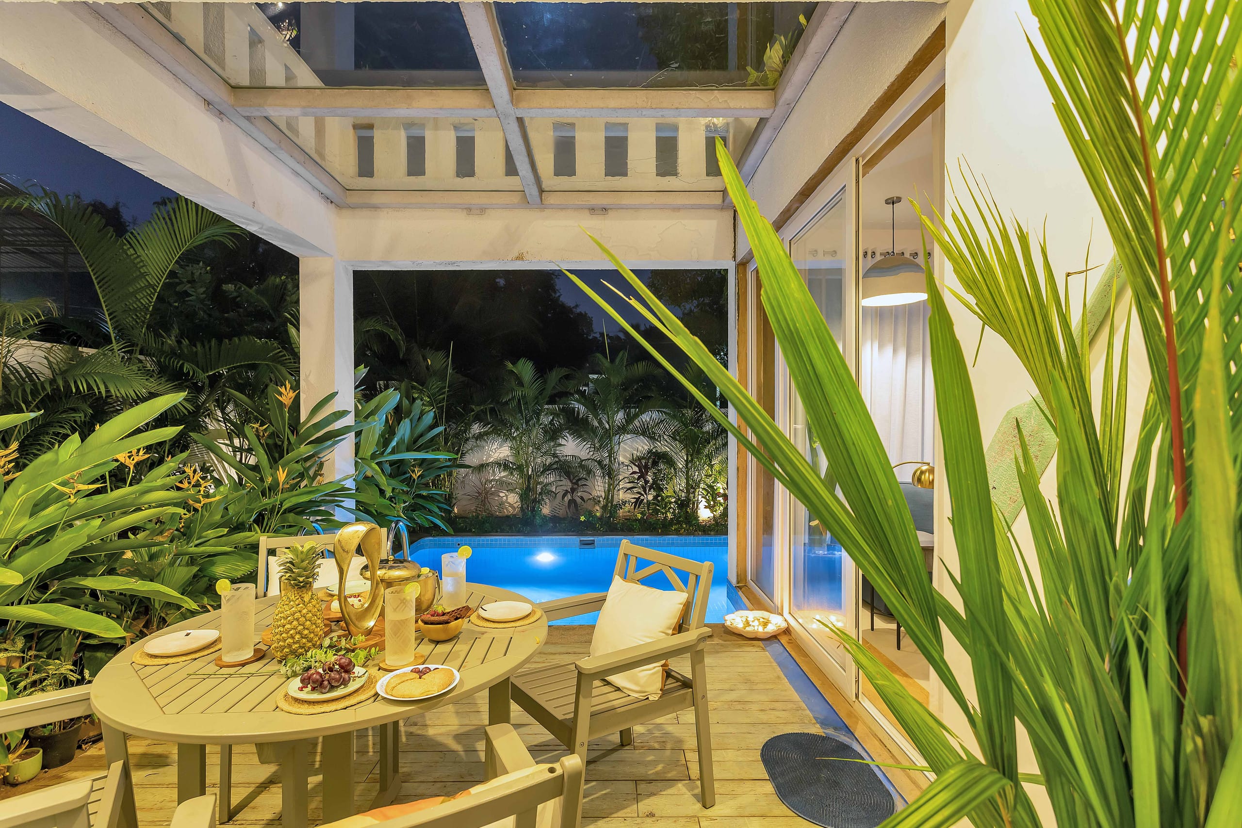 Flores: 3BHK Pvt Pool- Nr Ozran Beach w/Caretaker 34