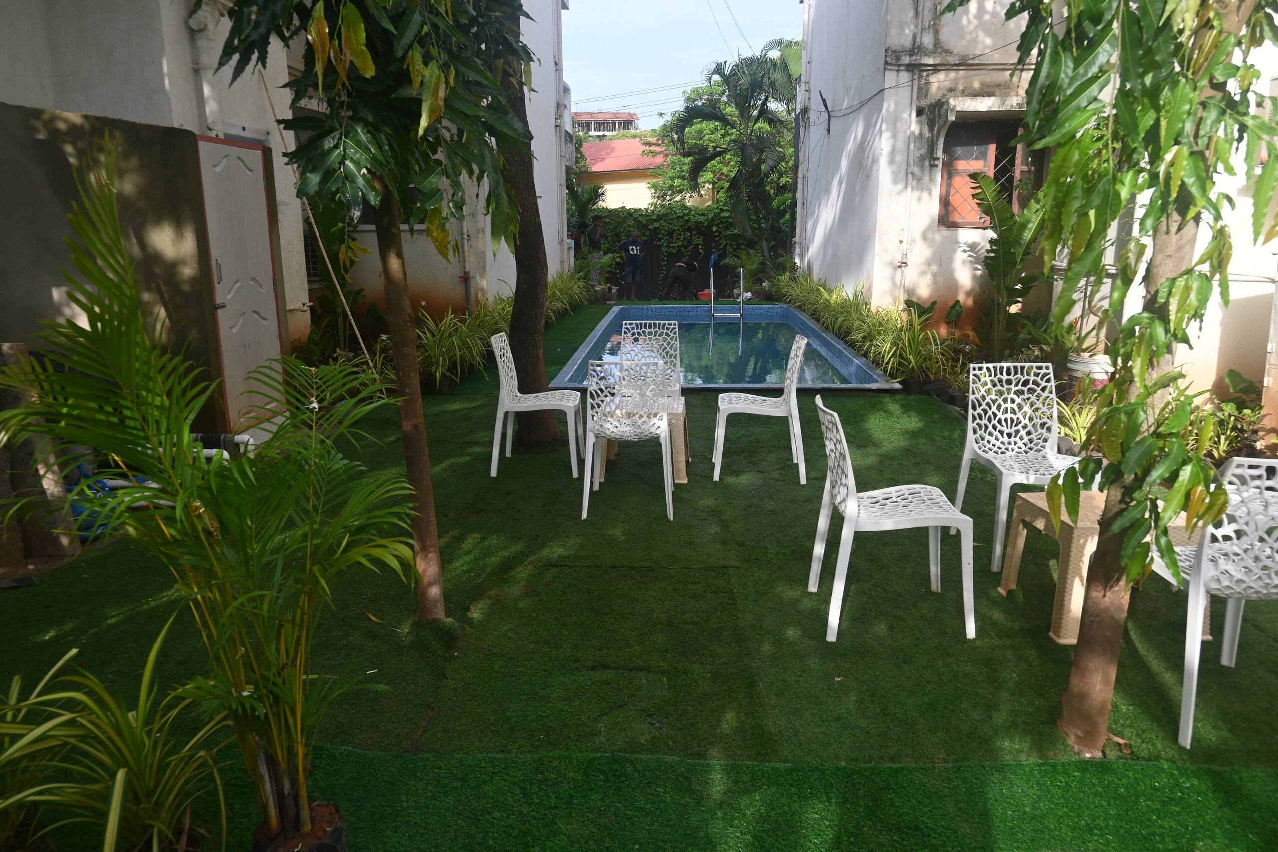 RoomzAway 2BHK NearBeach|WiFi|Kitchen|Parking 30