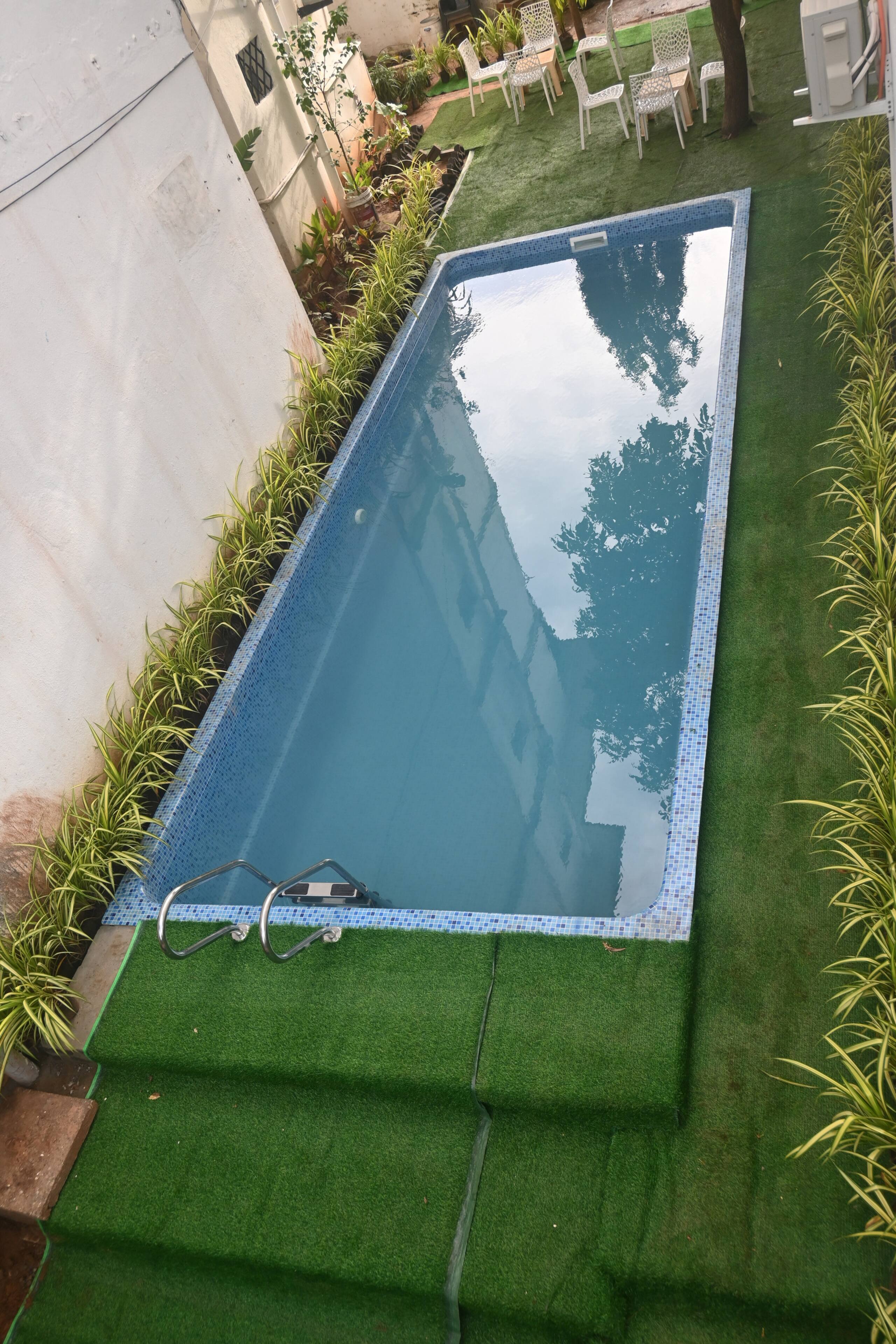 RoomzAway 2BHK NearBeach|WiFi|Kitchen|Parking 25