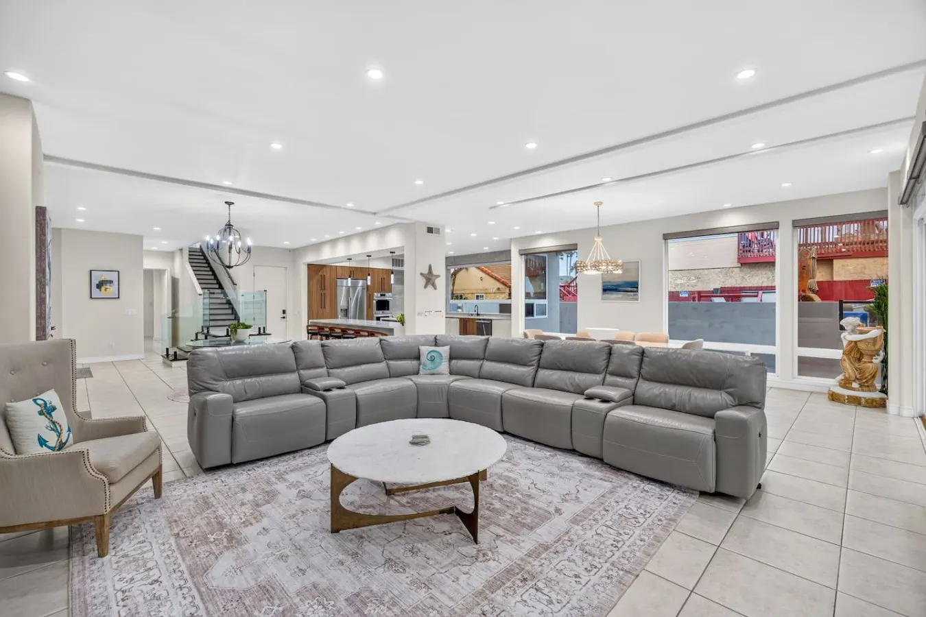 Ocean Lane Luxury - 4B 4BA Private Elegance w Pool 12