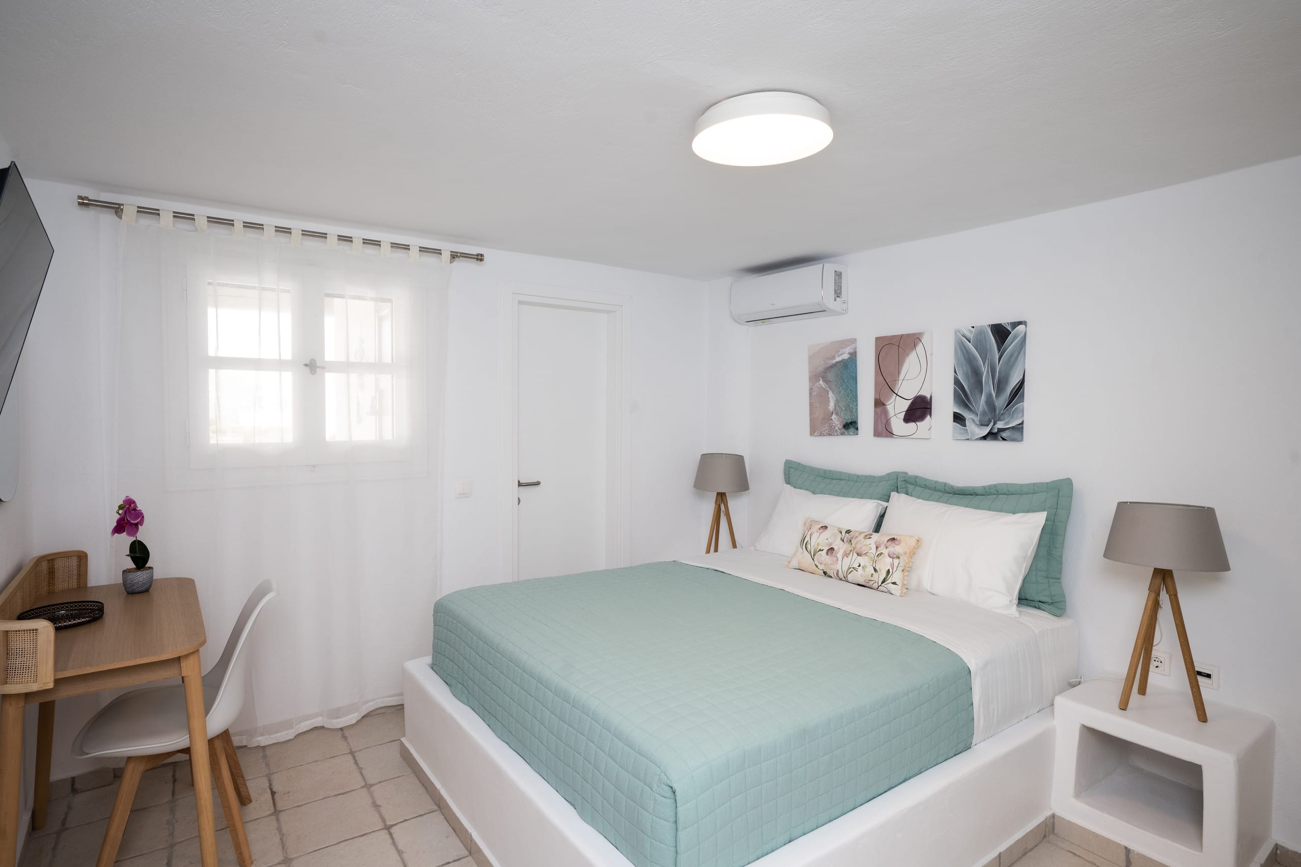 Helios Myconian Vision 2-Bedroom Villa shared pool 8