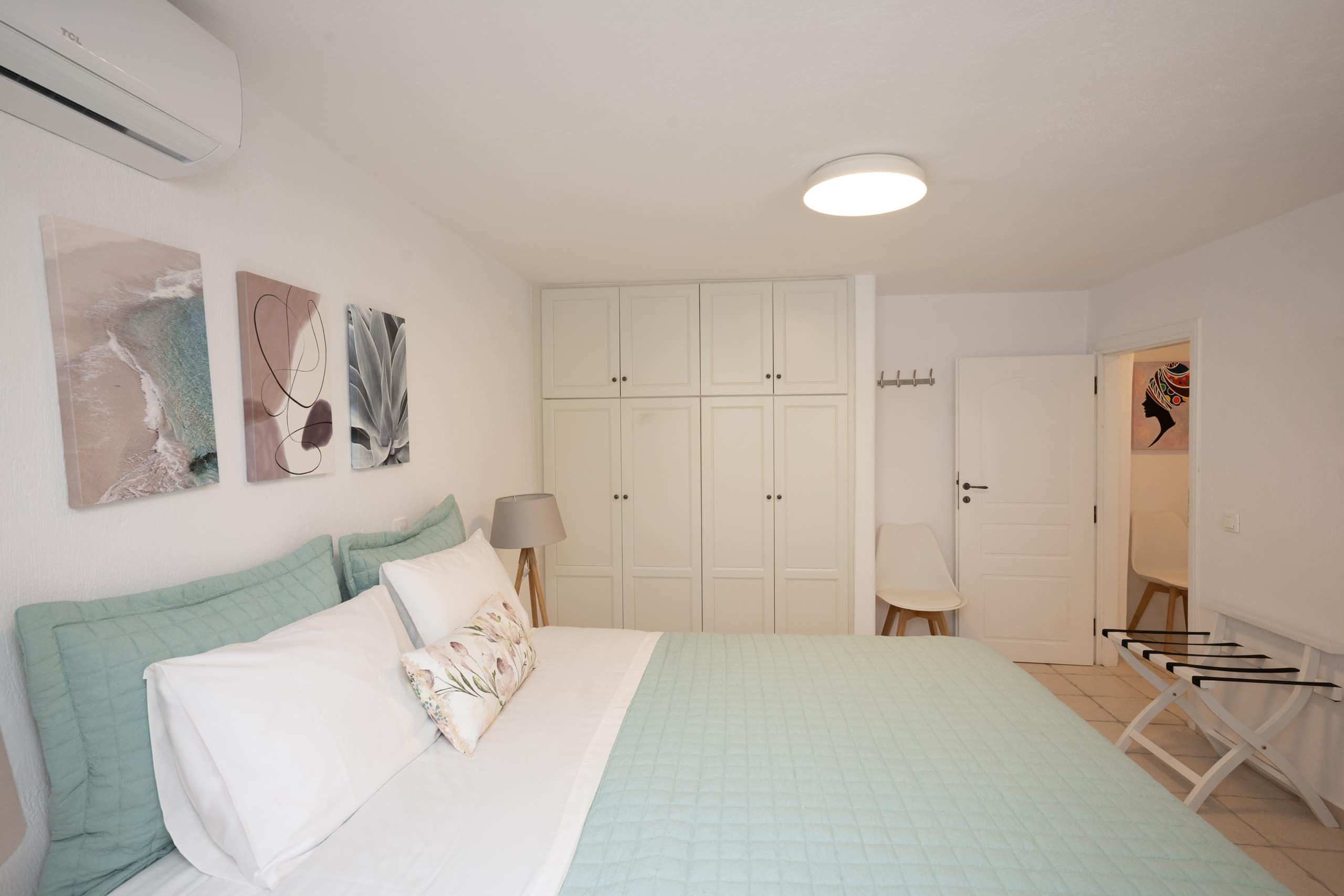 Helios Myconian Vision 2-Bedroom Villa shared pool 9