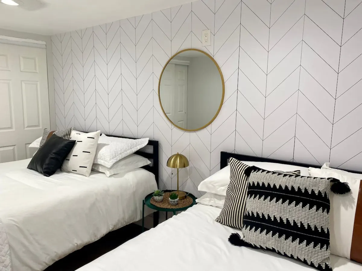 Entire Complex | Steps To The Sand | Sleeps 20 — photo 4
