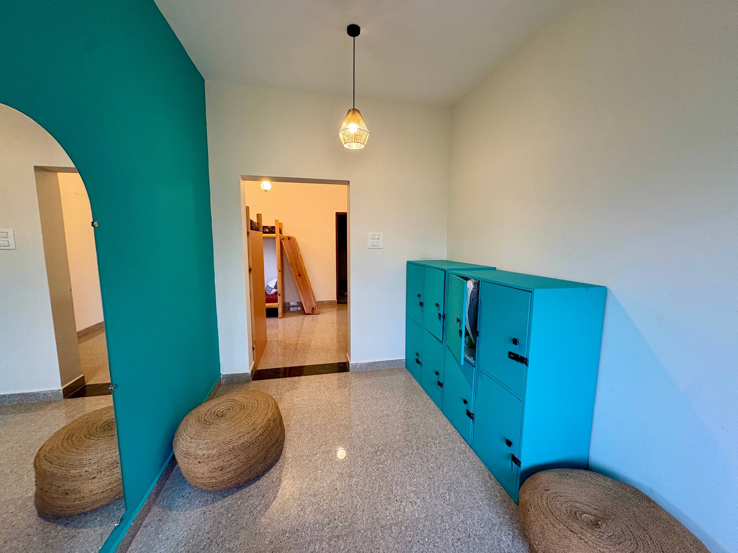 Bed in shared Dorm with Kitchen - The Habitat 9