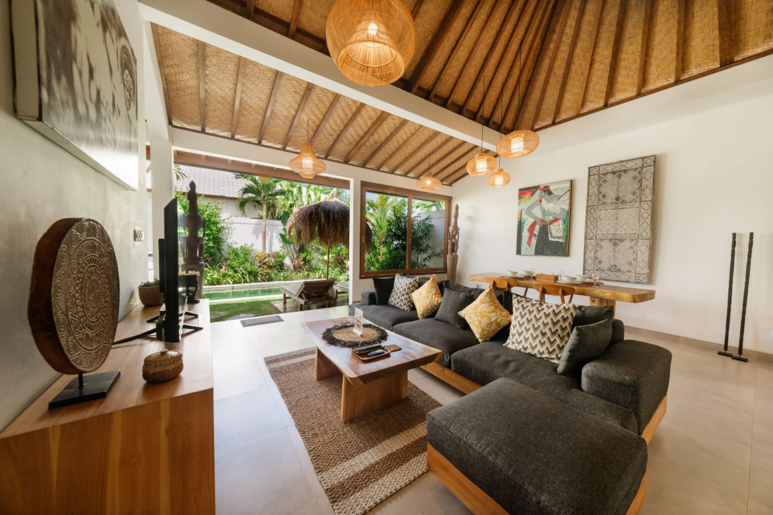 1BR Private Pool Villa Kepompong — photo 2