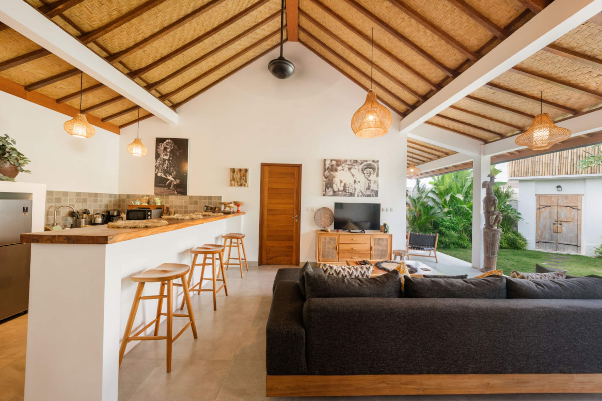 1BR Private Pool Villa Kepompong 11