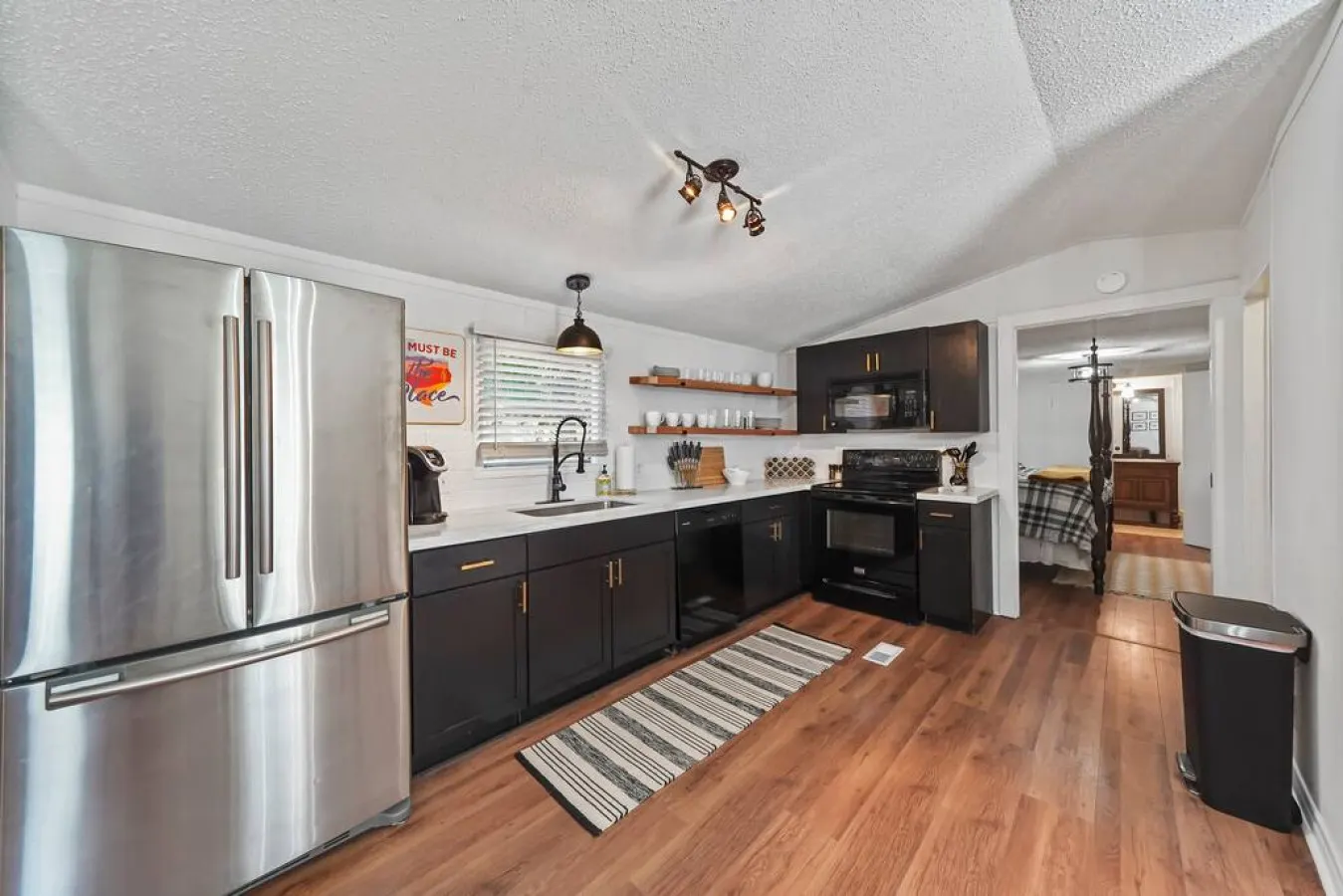 Lake Conroe 3BR near The Woodlands Boat Ramp, Fire Pit, Fenced Yard 9