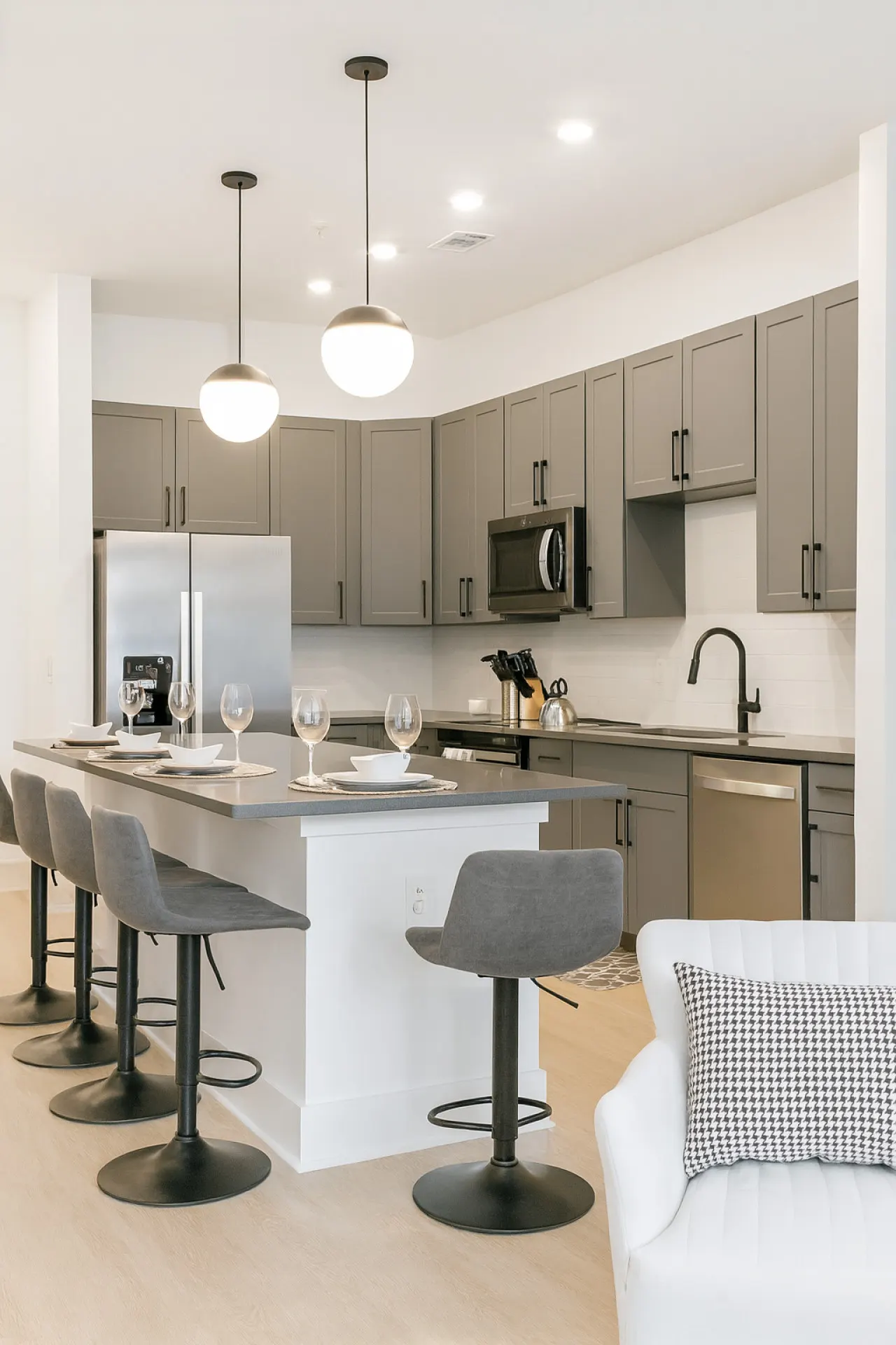Walk to Regions Field + Railroad Park 2BR 6